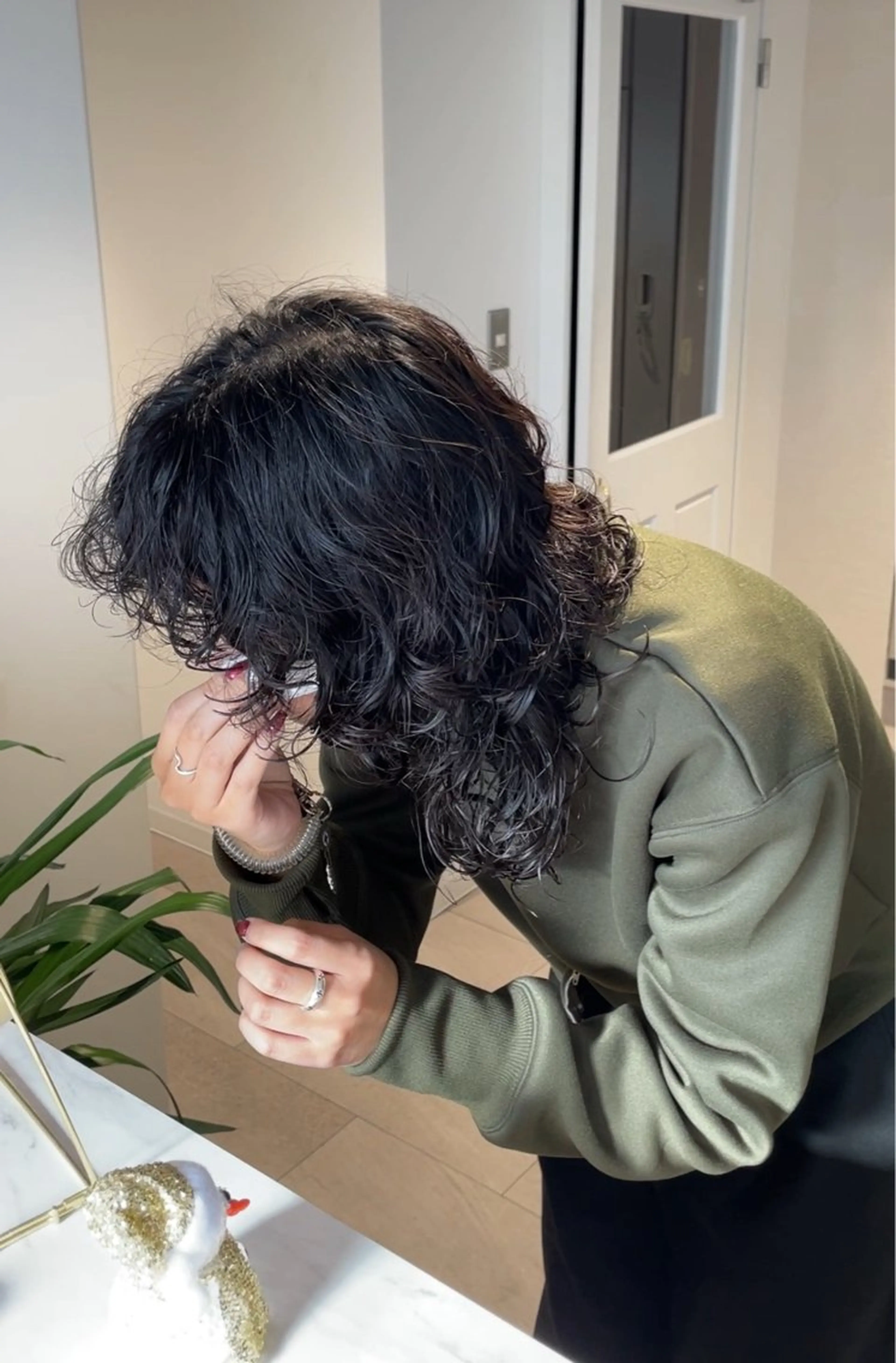 セミロング Miyamoto Yasuchikaのヘアスタイル