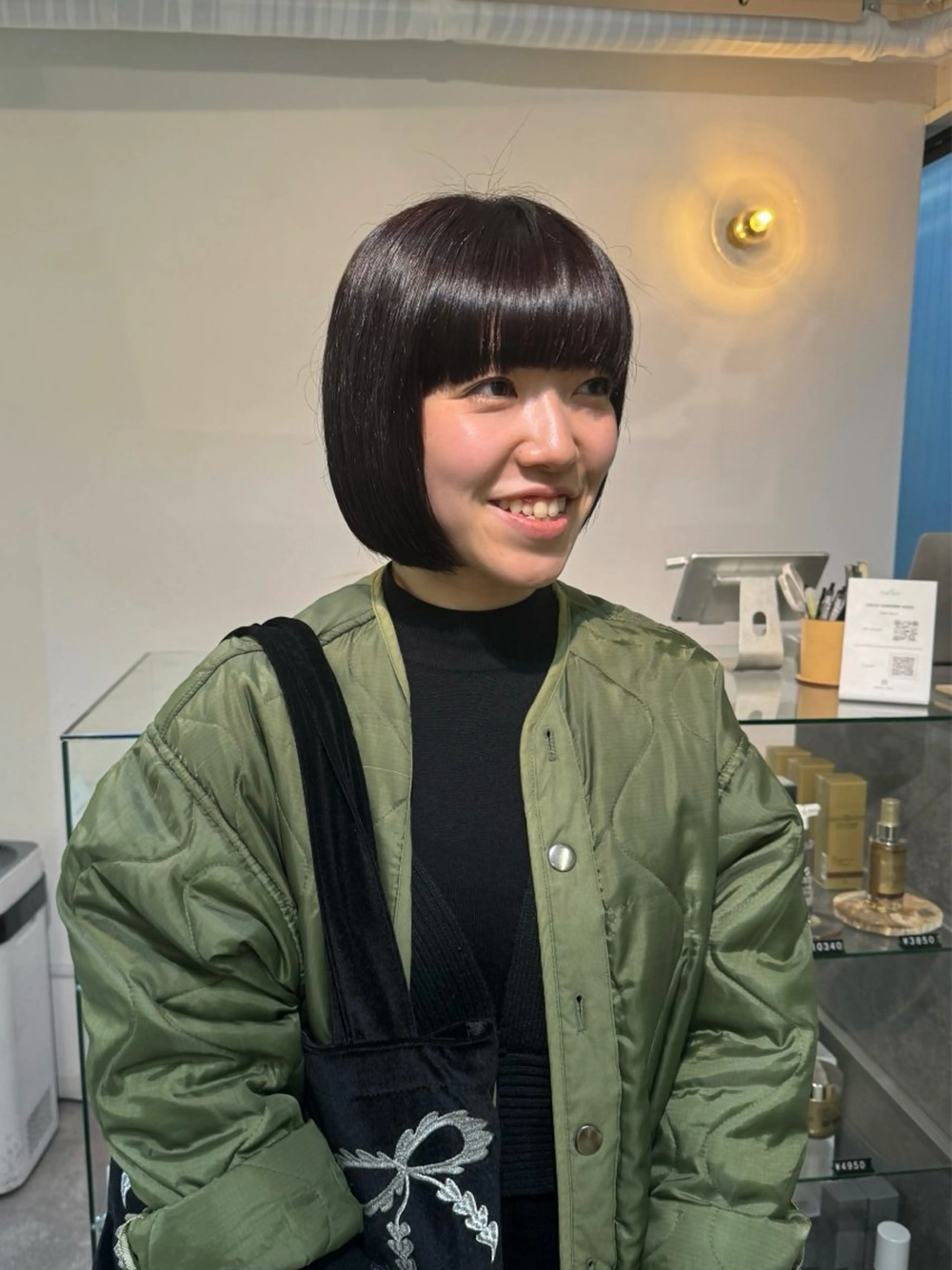 ショート カラー ボブ カット ヘアカラー トリートメント Seeknext // Rukaのヘアスタイル