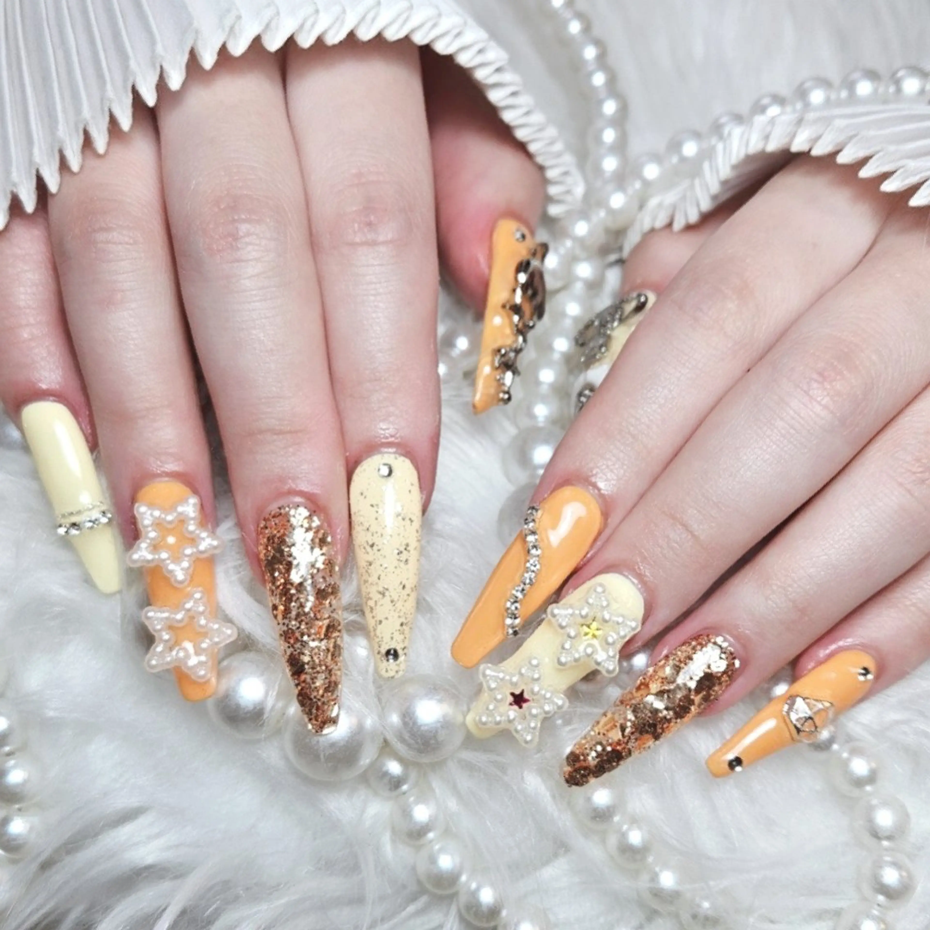 ネイル 🌈Yun nail hyejin💋のネイルデザイン