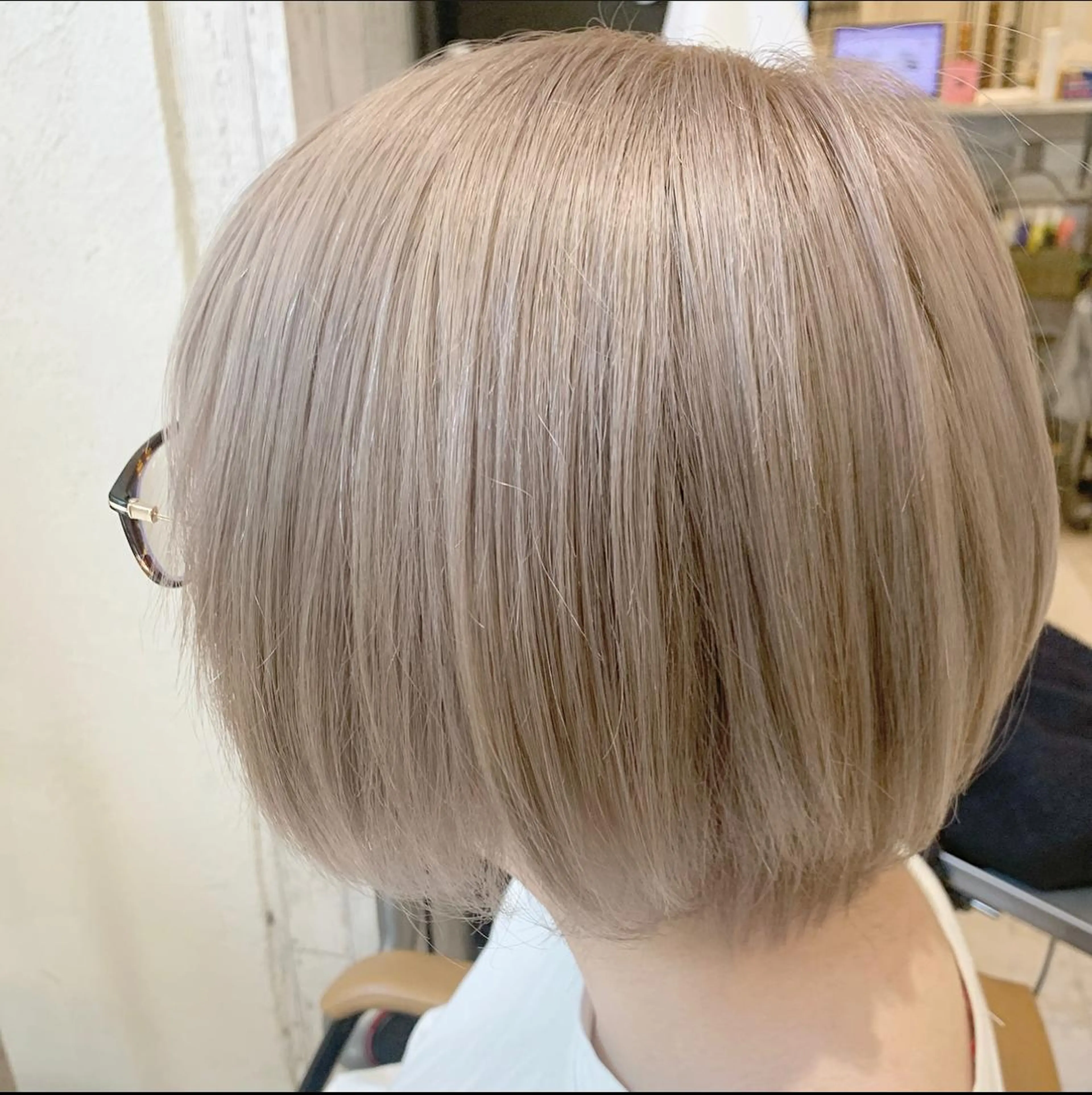 カラー ヤマダ サクラのヘアスタイル