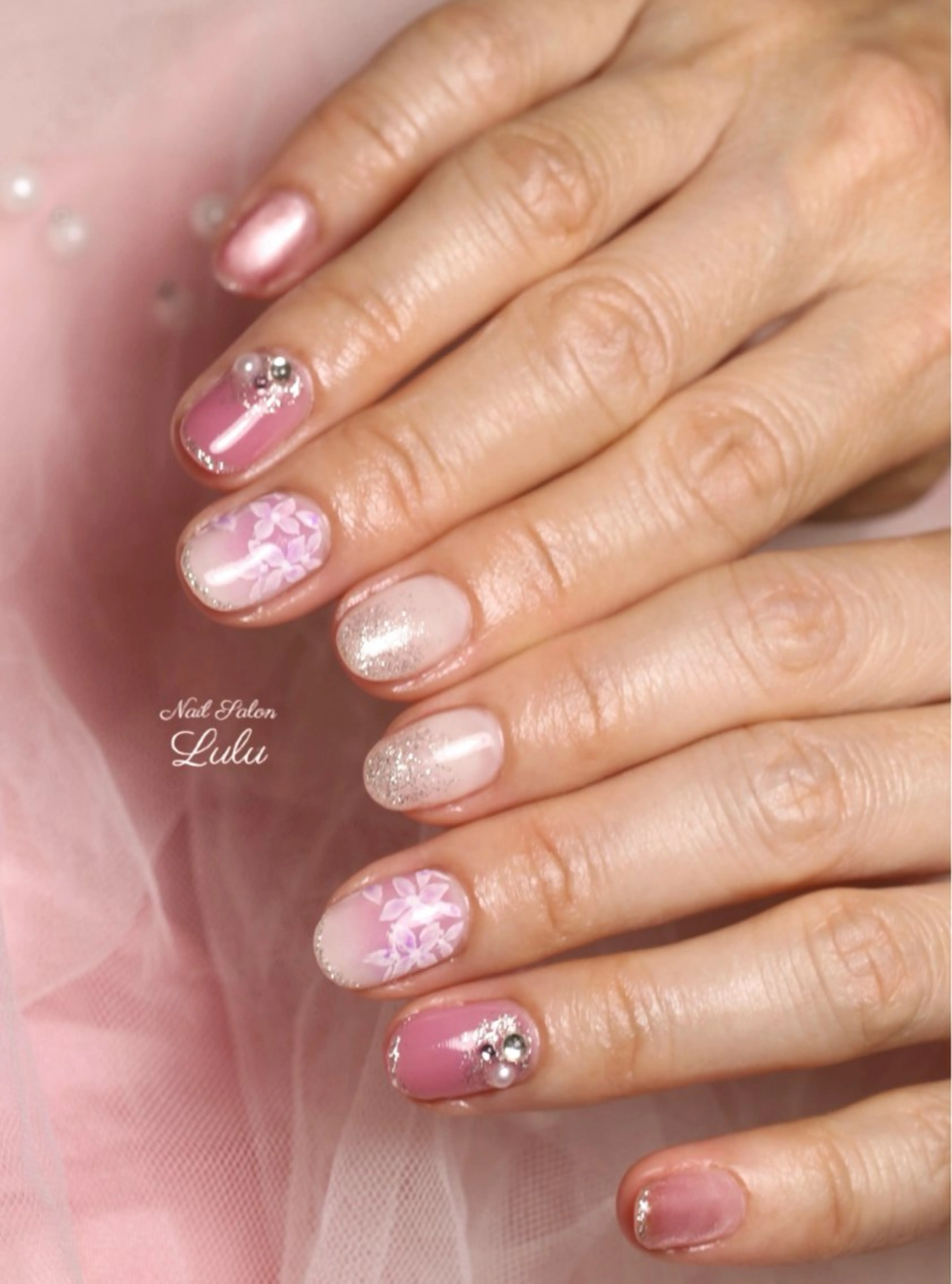 ネイル ハンドネイル Lulu nail salon 南堀江店所属・西村 あやかのネイルデザイン