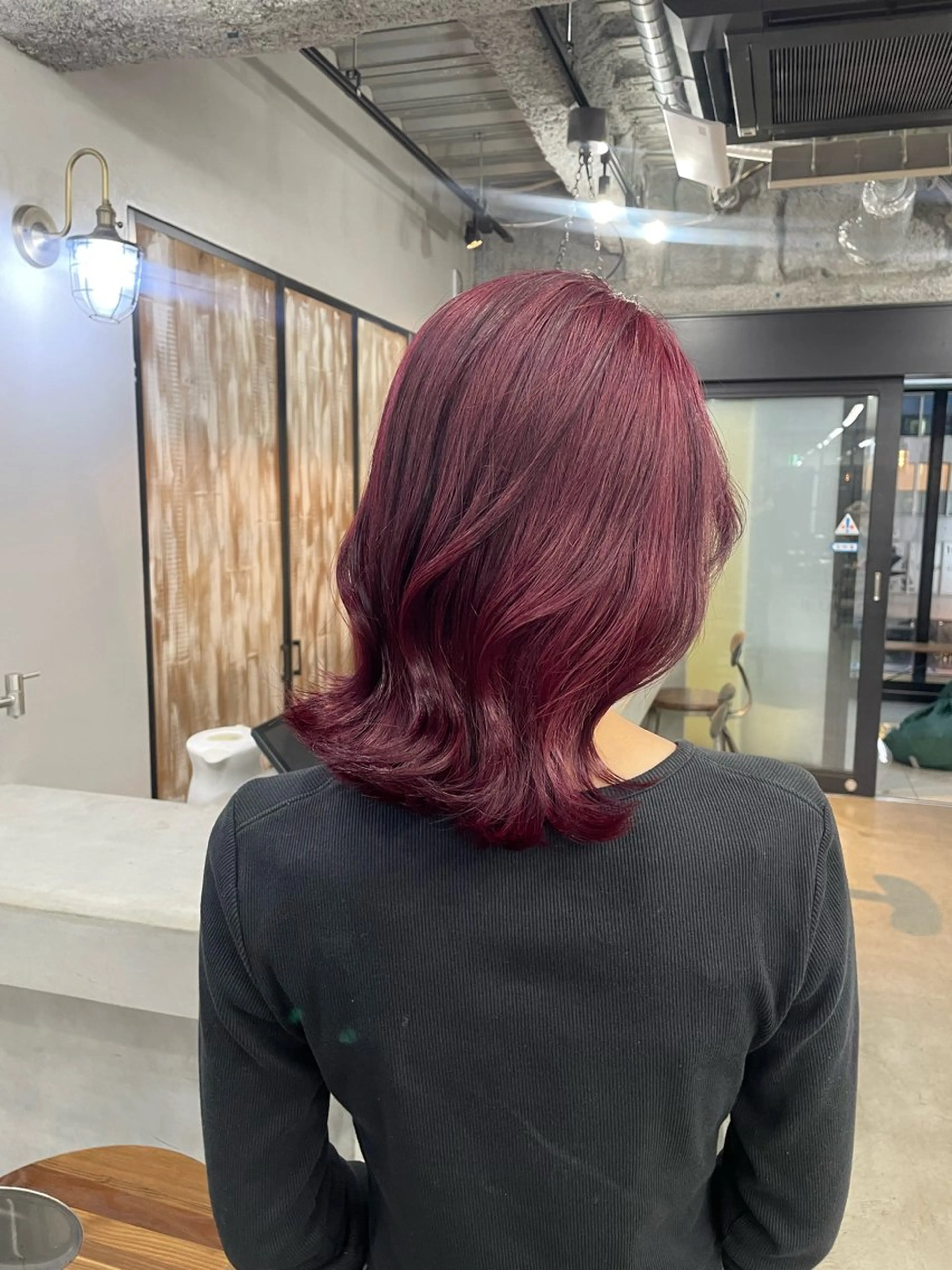 セミロング カラー ヘアカラー 新宿/韓国ヘア/ 髪質改善ストレートのヘアスタイル