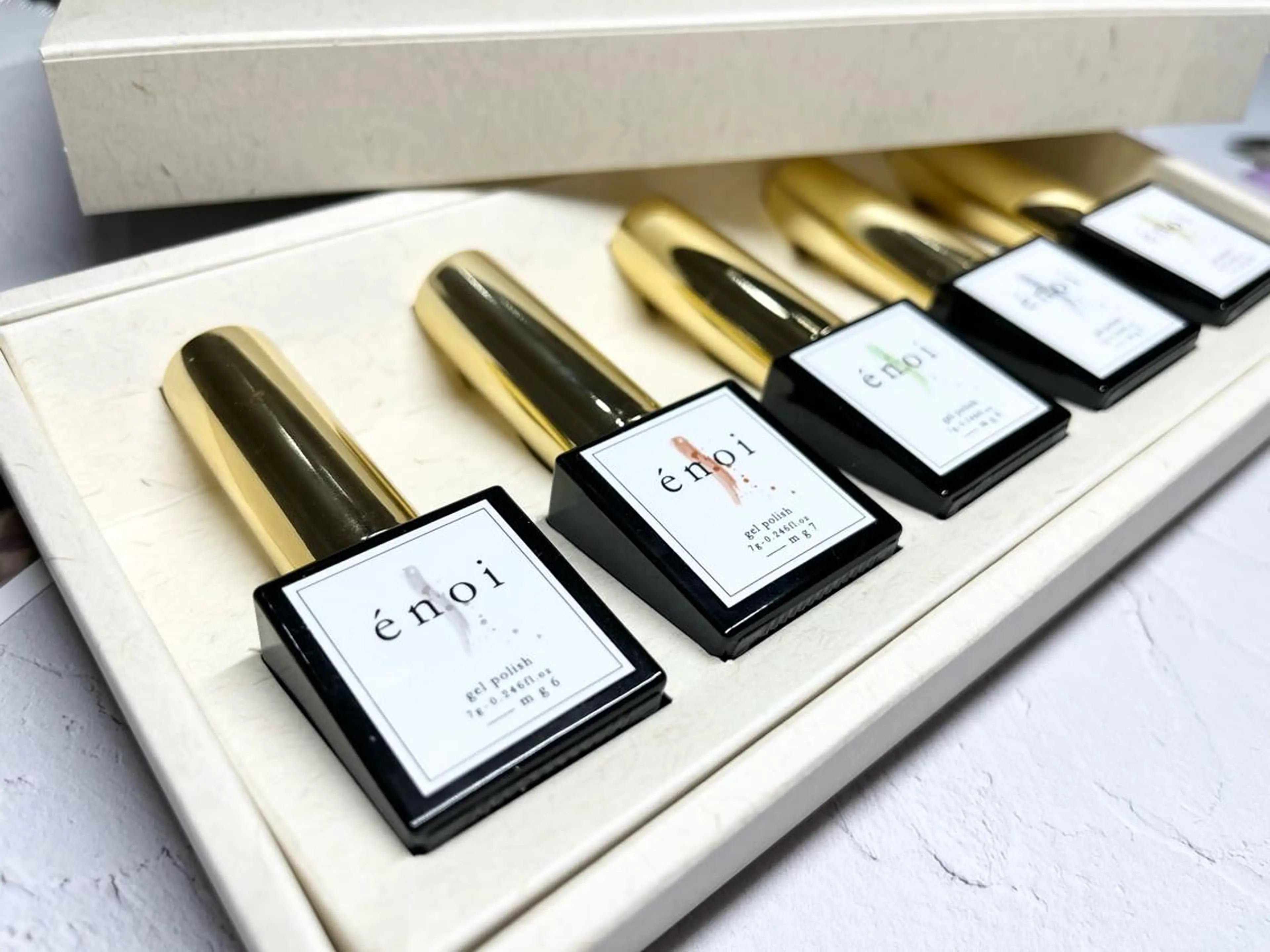 ネイル シンプルネイル EMIKOのネイルデザイン