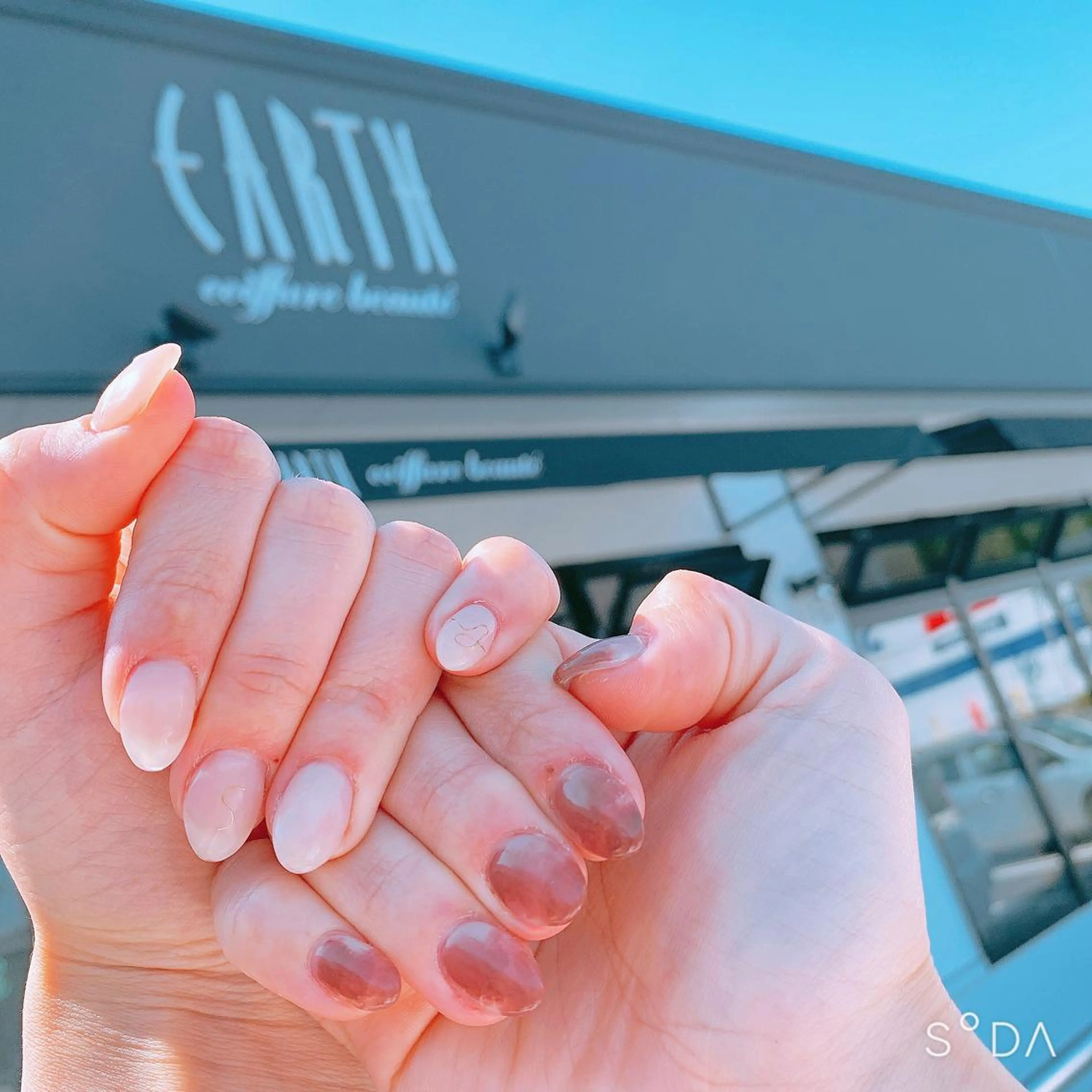 ネイル Rena colore'のネイルデザイン