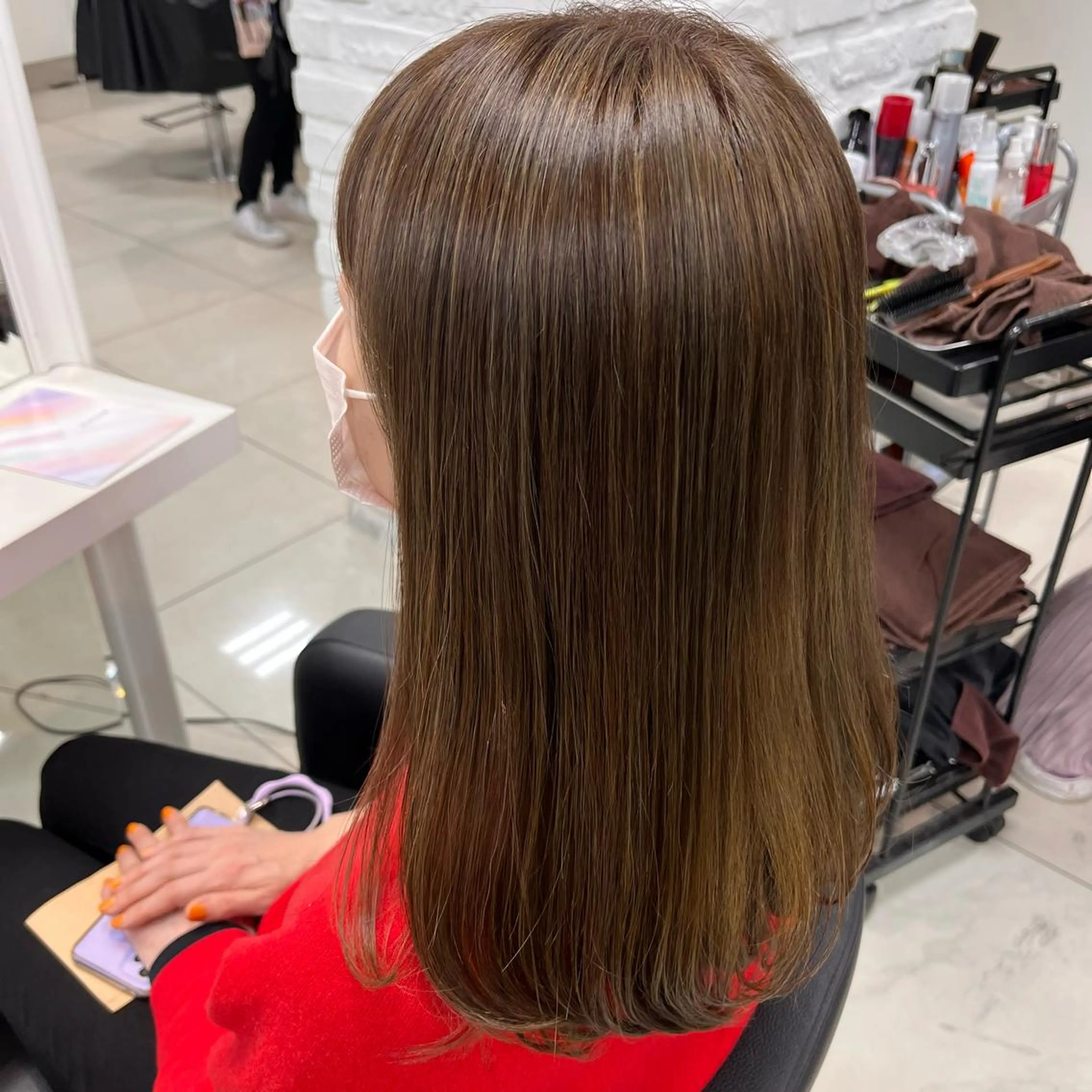 セミロング カラー ベージュカラー ブラウンカラー ハイライトカラー ハイライト カット ヘアカラー トリートメント メンズヘア専門🦊 RYOKAのヘアスタイル