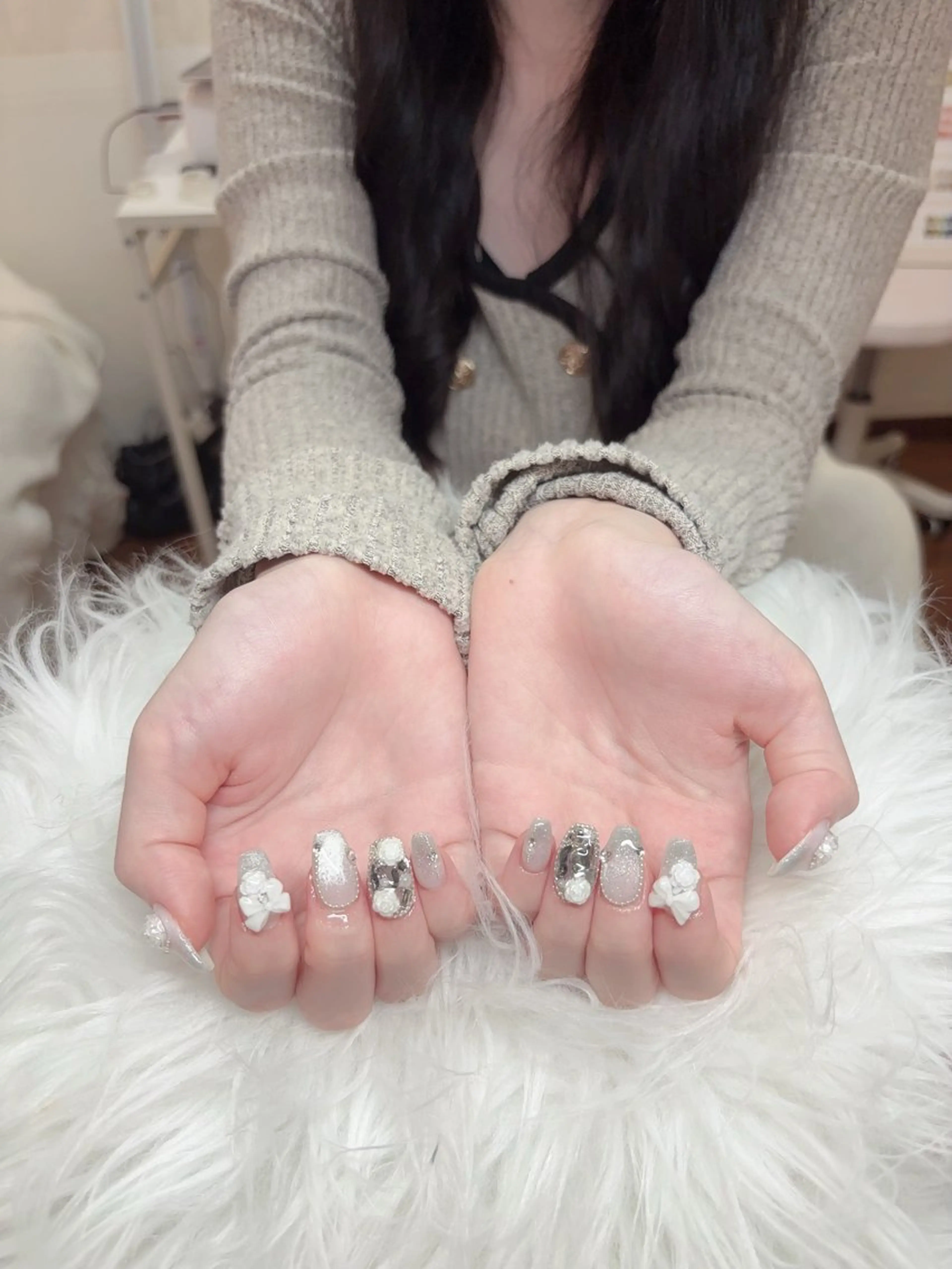 ネイル フレンチネイル グラデーション 韓国ネイル マグネットネイル ミラーネイル yurinail所属・yuri nail 高田馬場のネイルデザイン