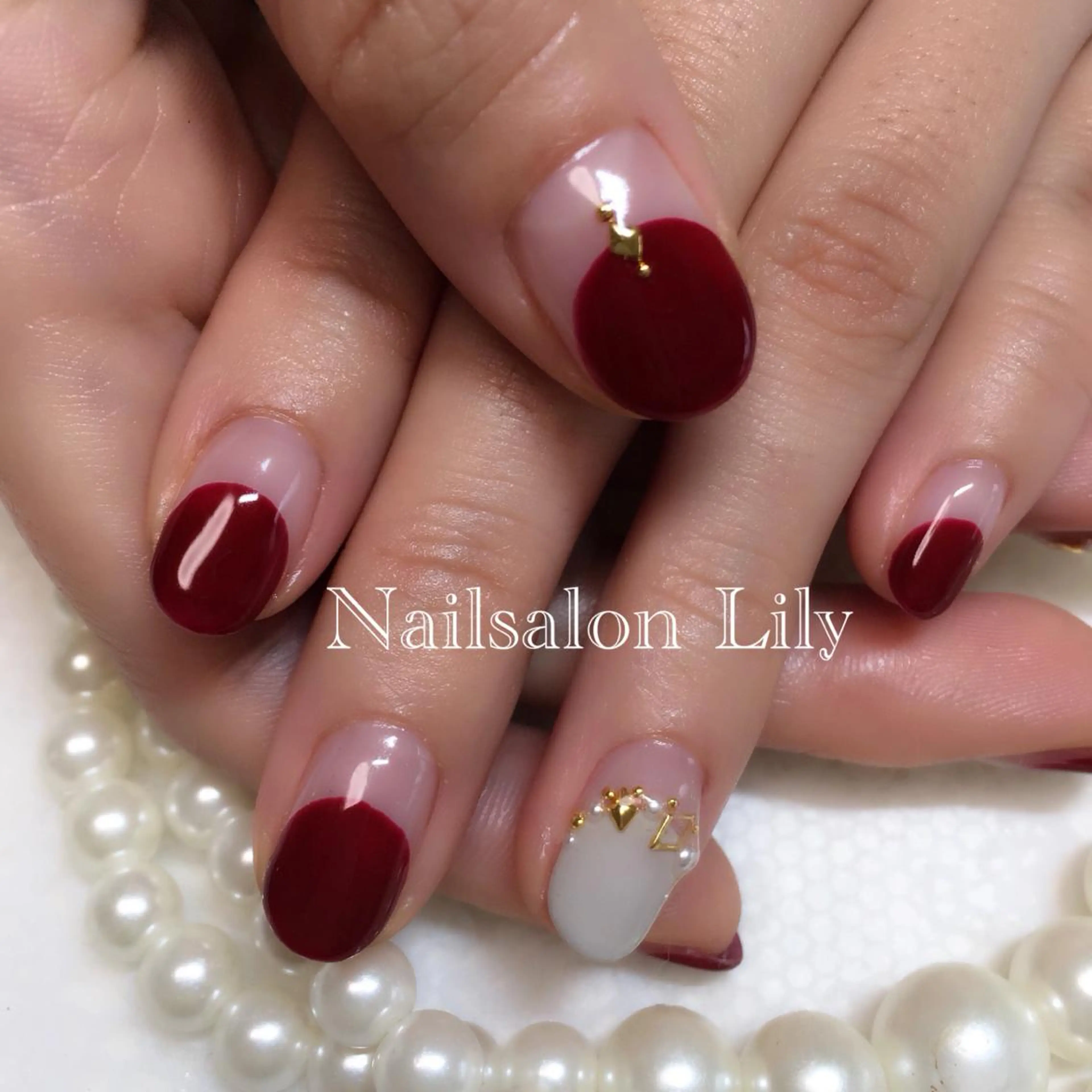 ネイル ボルドー フレンチネイル Nailsalon Lilyのネイルデザイン