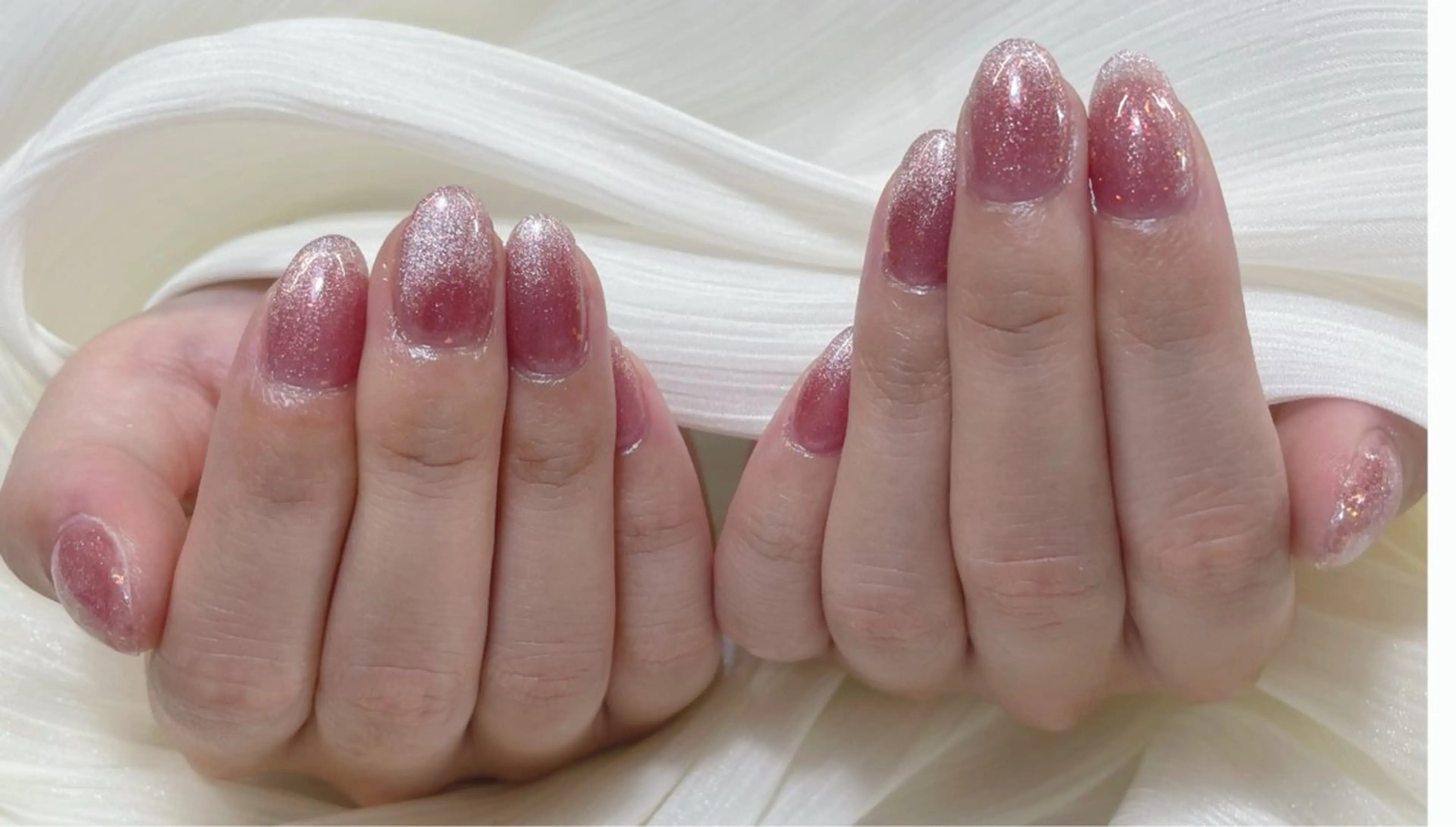 ハンドネイル(オフ込み) マグネットネイルの写真