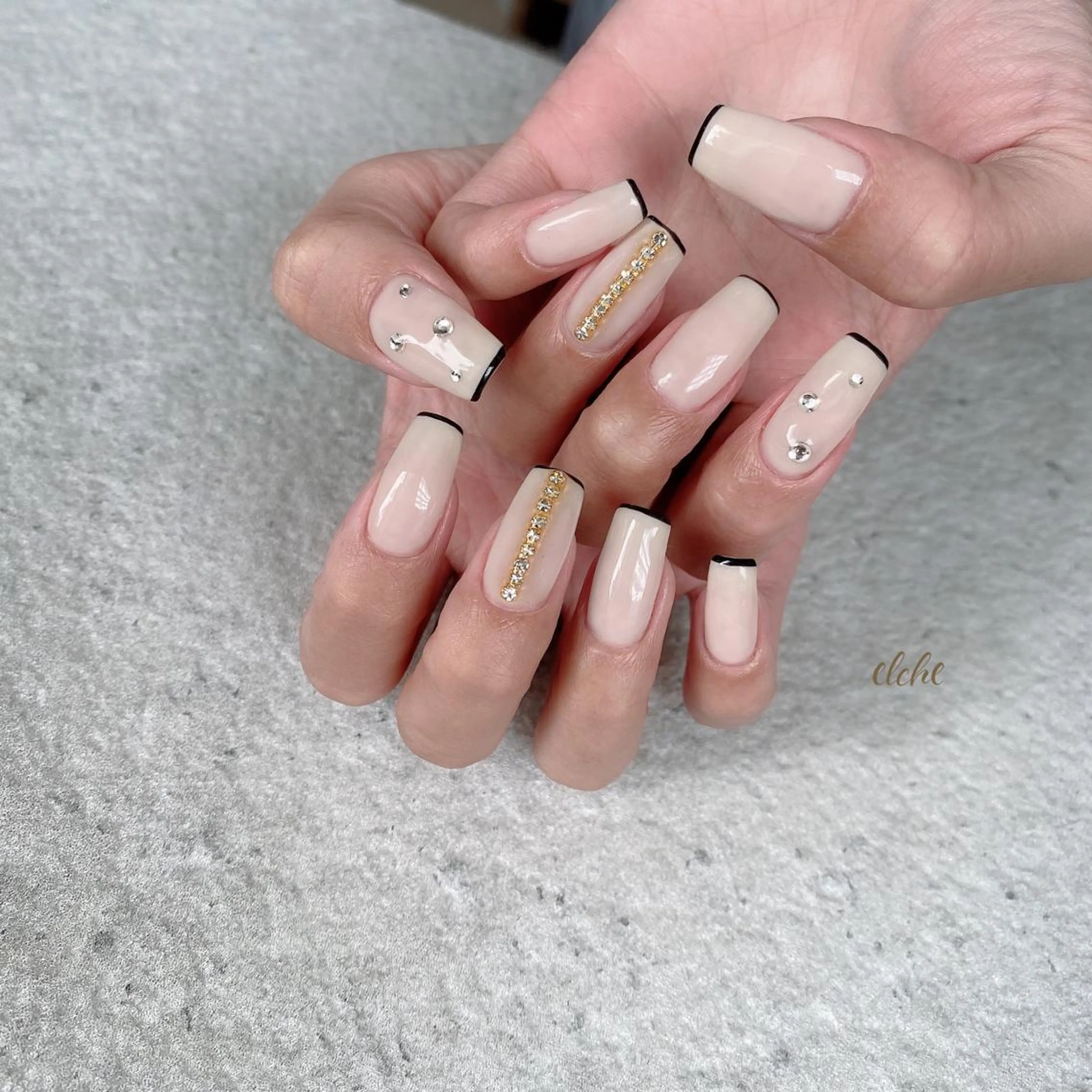 ネイル Rio 𓍼のネイルデザイン