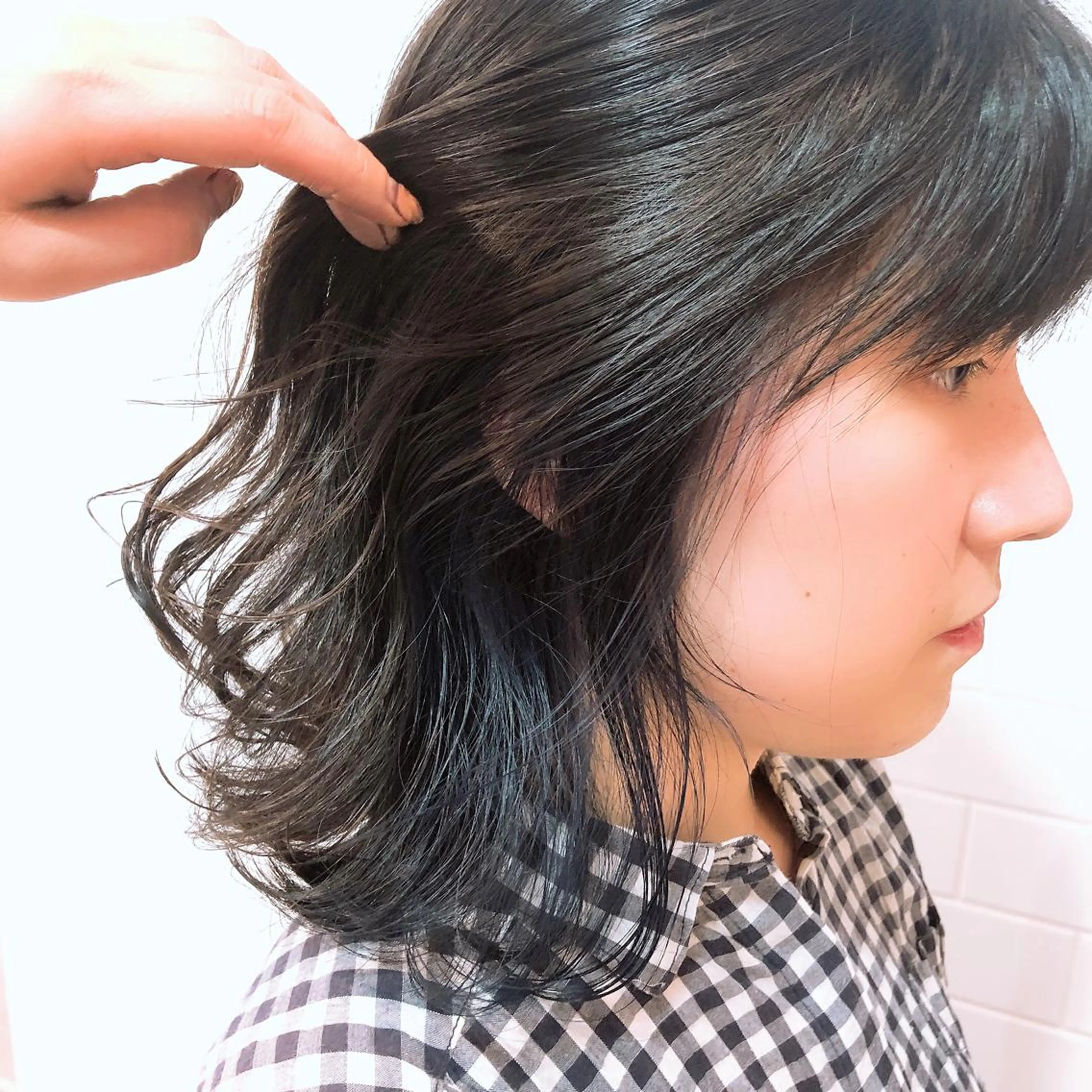 ミディアム ヘアカラー 西山 恵太郎のヘアスタイル