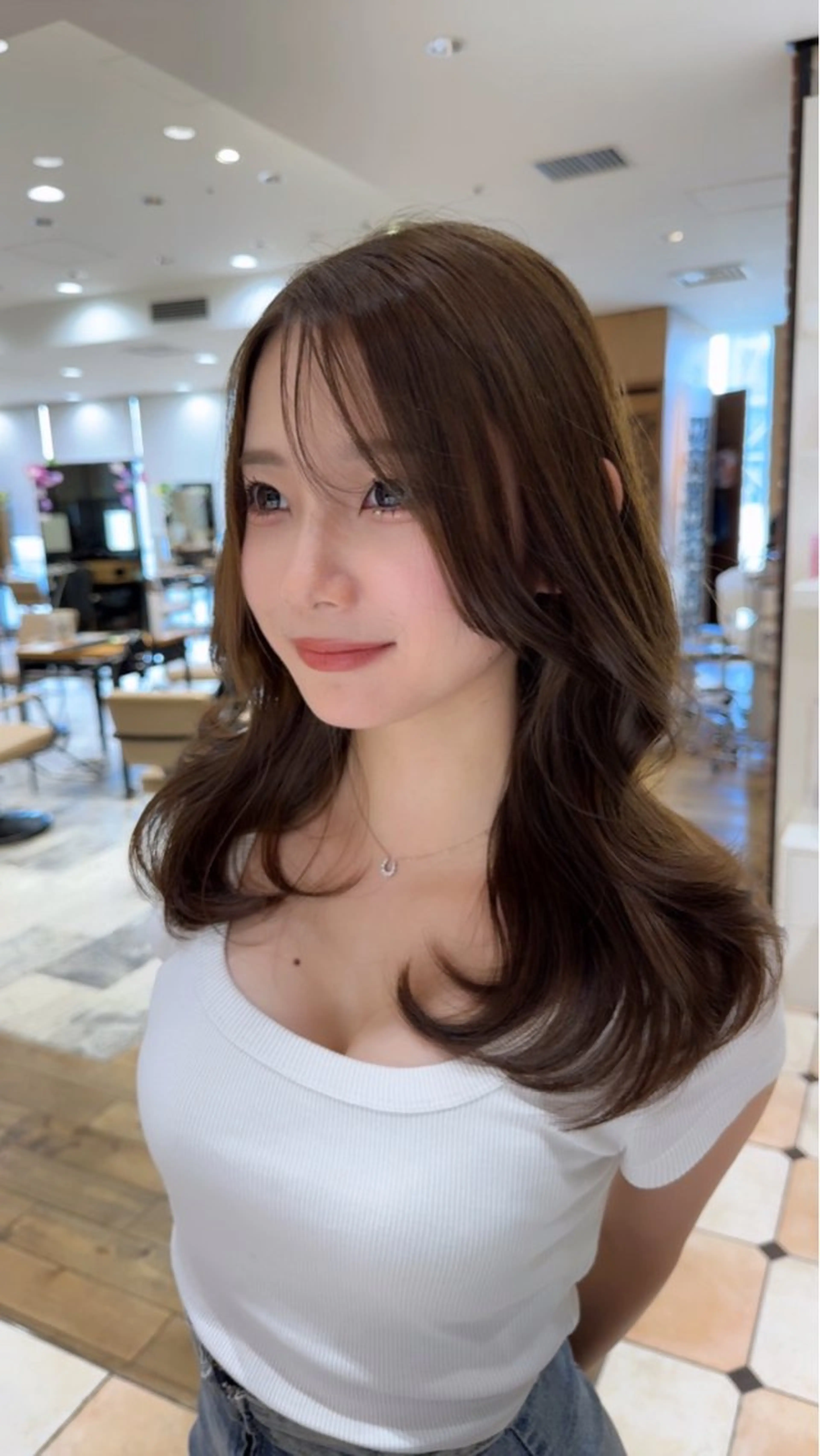 ロング カラー ベージュカラー オリーブベージュ 韓国風ヘア 新宿／透明感カラー/ 髪質改善/早野大空のヘアスタイル