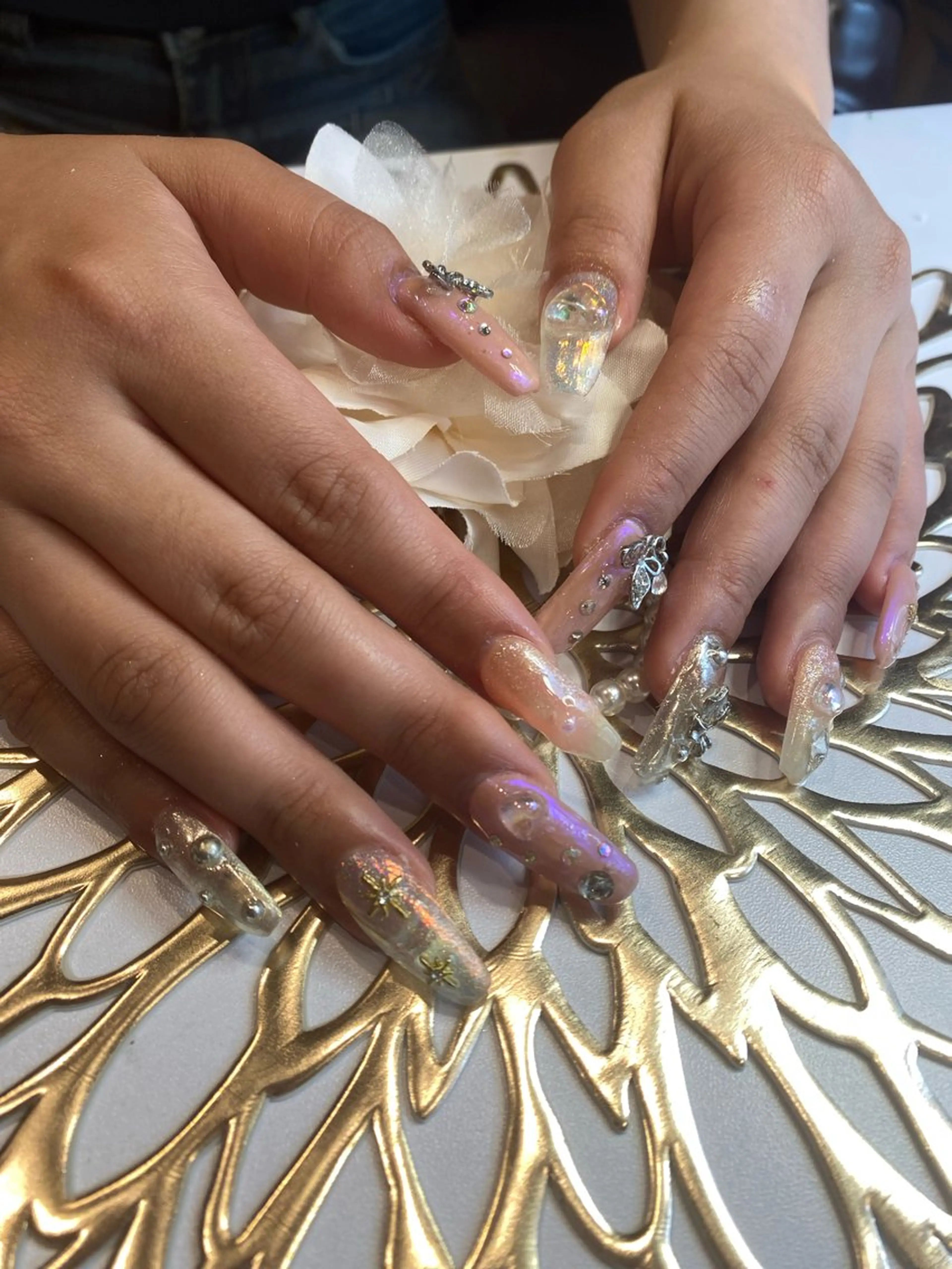 ネイル ピンク FREEME【フリーミ】所属・FREEME 🌼アビのネイルデザイン