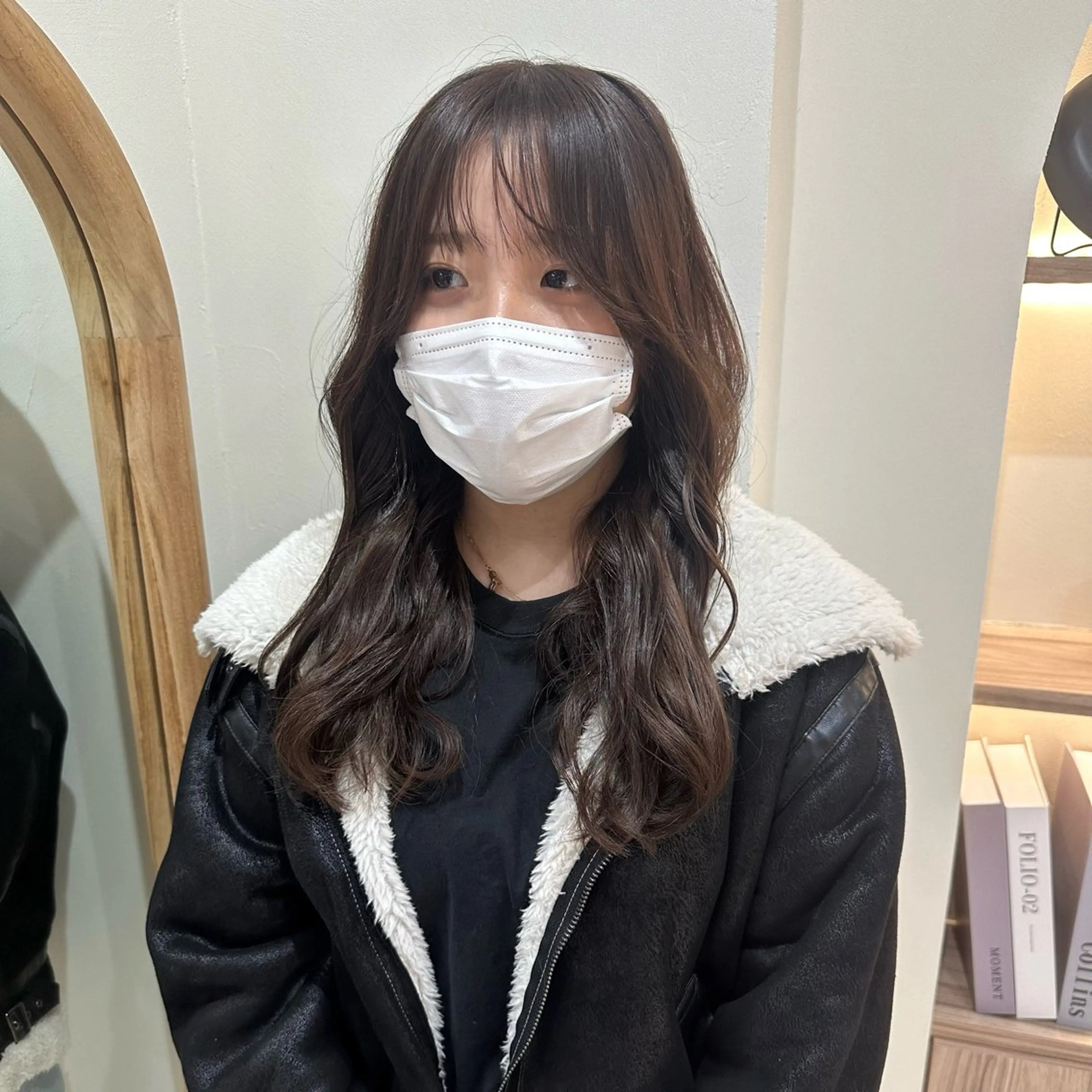 ロング カラー ブラウンカラー チョコレートブラウン 透明感カラー 顔周りカット 赤み消し/オリーブ カーキ/福田れんのヘアスタイル