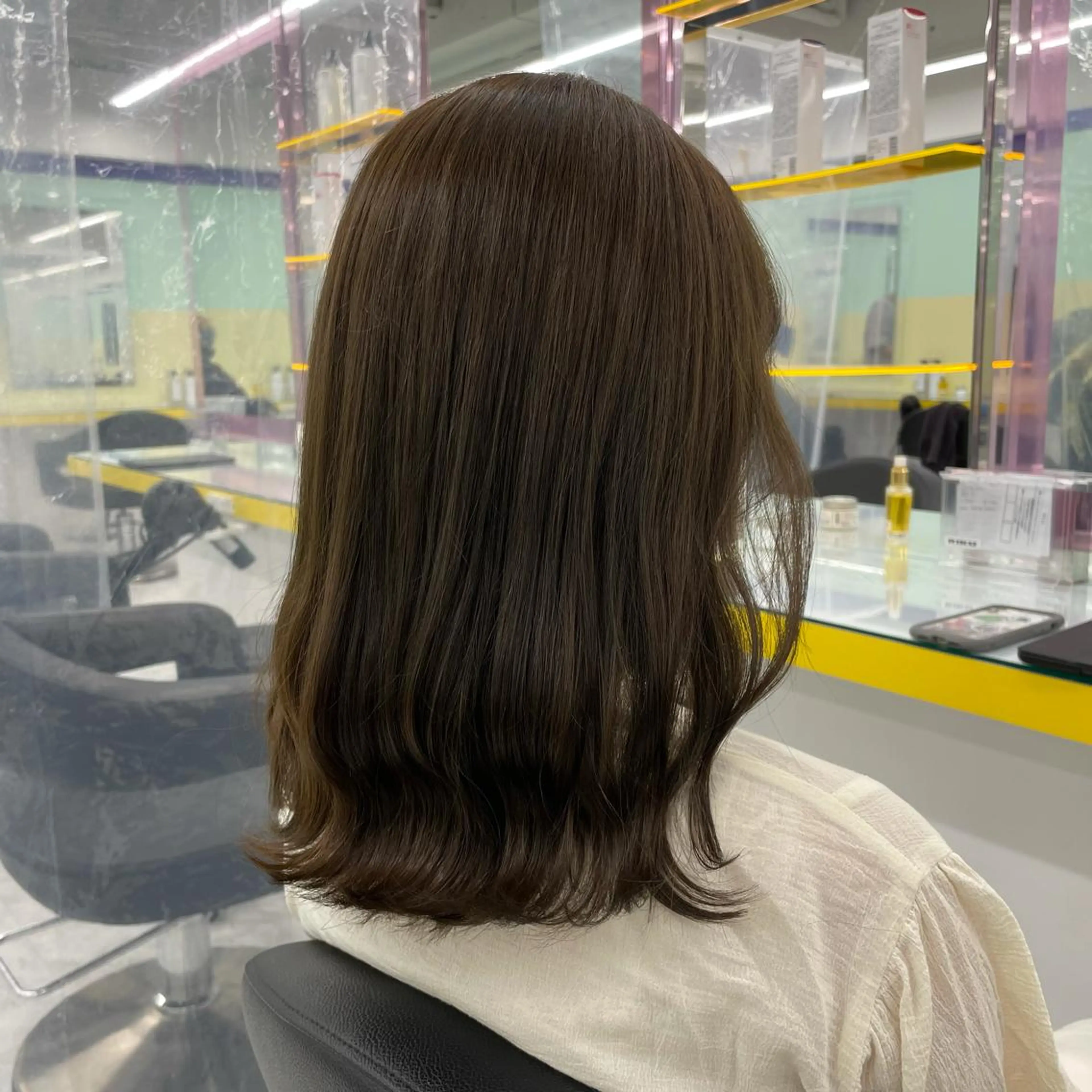 セミロング カラー ヘアアレンジ カット ヘアカラー トリートメント ヘアセット ☁️縮毛矯正✖️ 透明感☁️りくのヘアスタイル