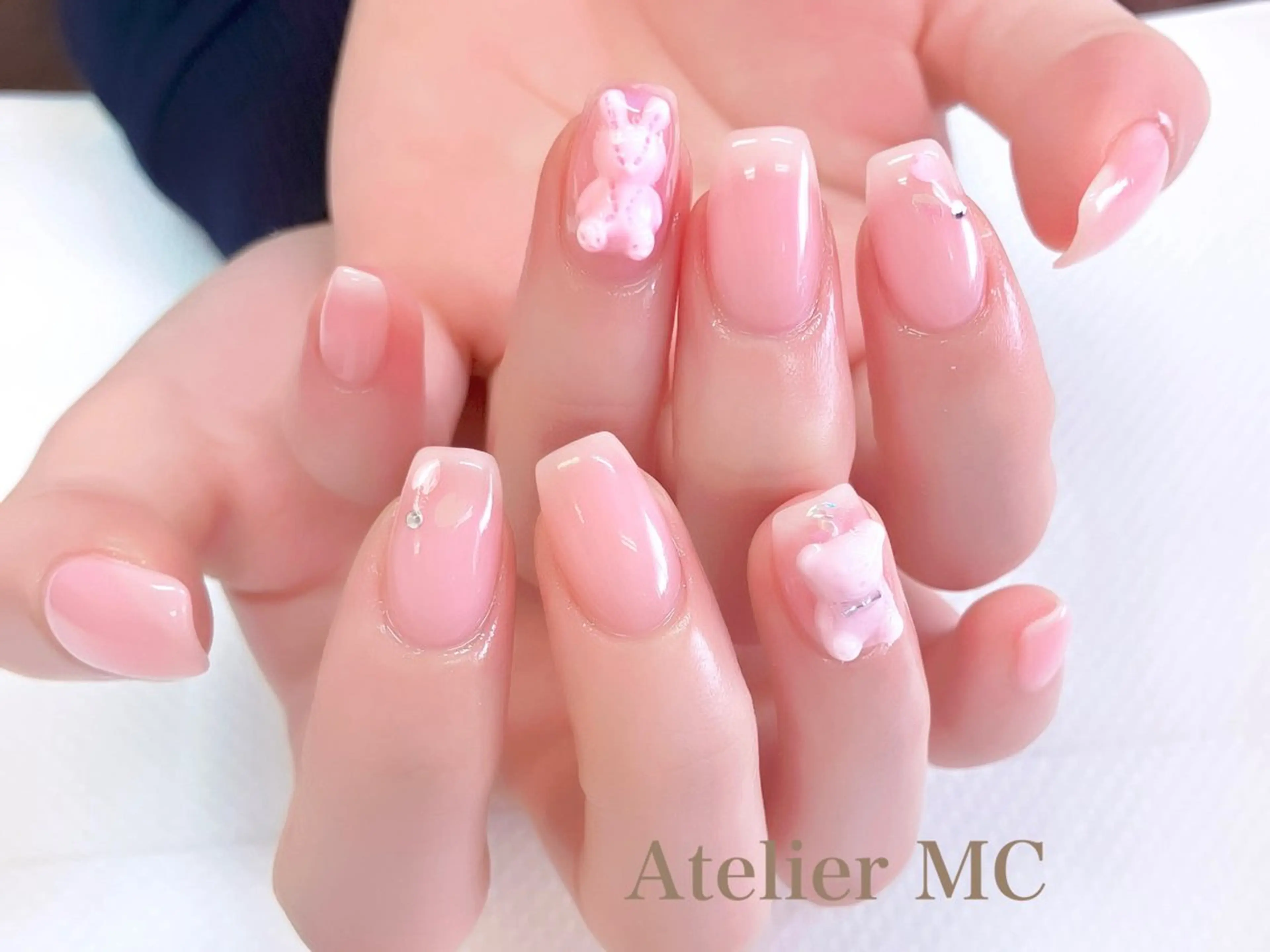 ネイル アートネイル ハンドネイル アトリエ エムシー 【新富町・東銀座】のネイルデザイン