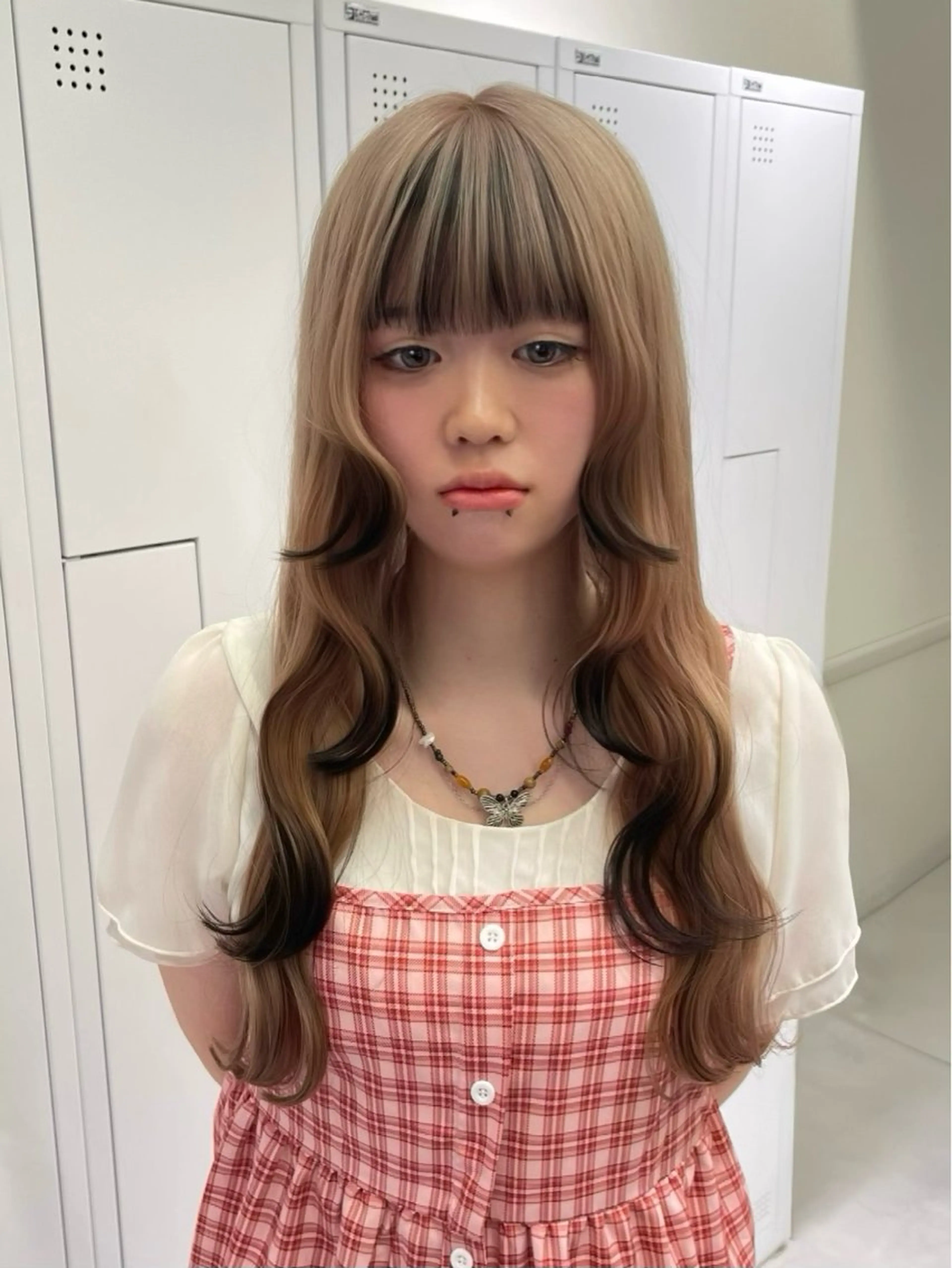 ロング カット ヘアカラー トリートメント 江藤貴基 レイヤー カット【駅徒歩⑥歩】のヘアスタイル