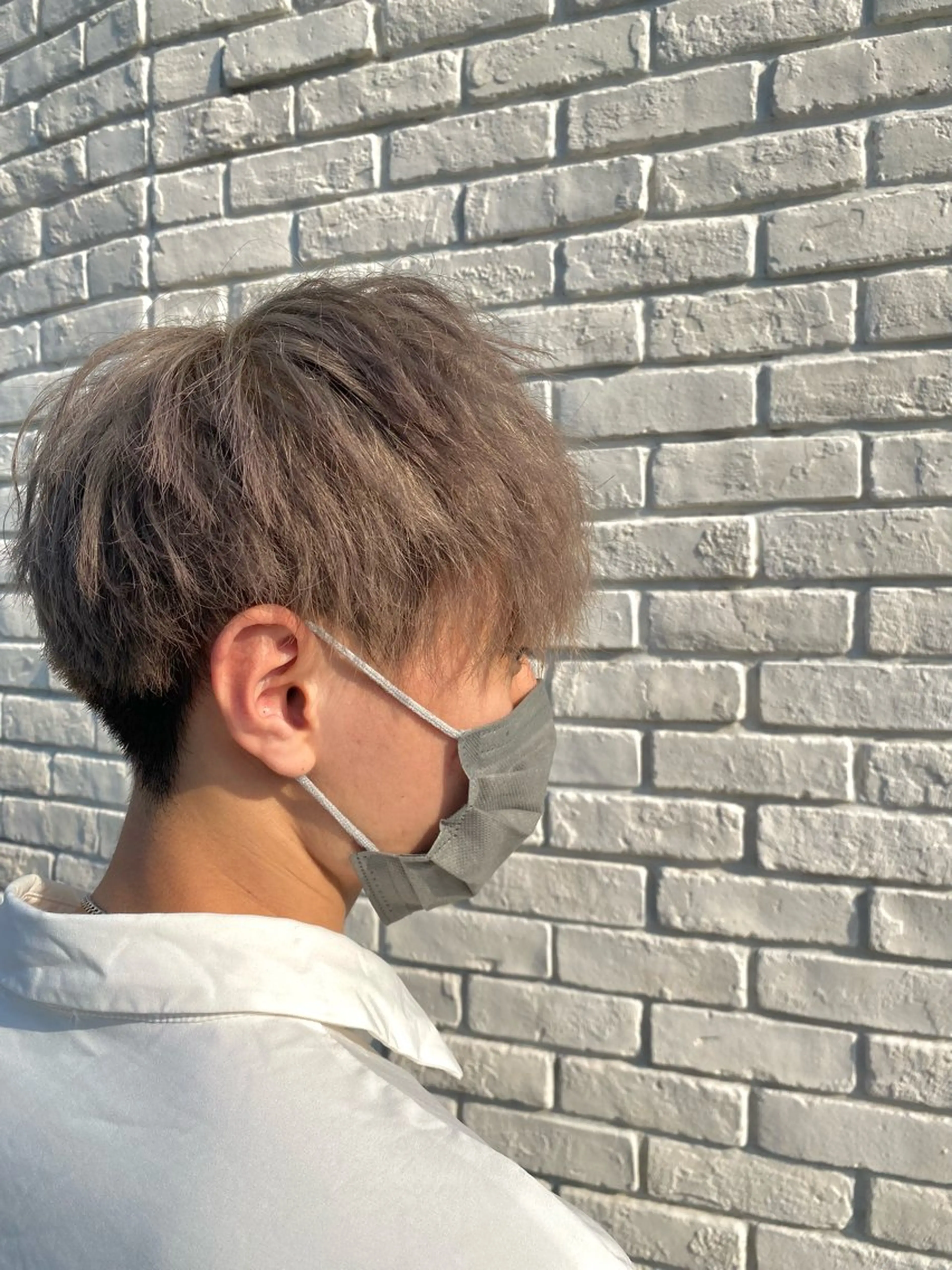 ショート カラー メンズ メンズブリーチ ベージュカラー ブリーチ ホワイトベージュ 四日市 tomokaのヘアスタイル