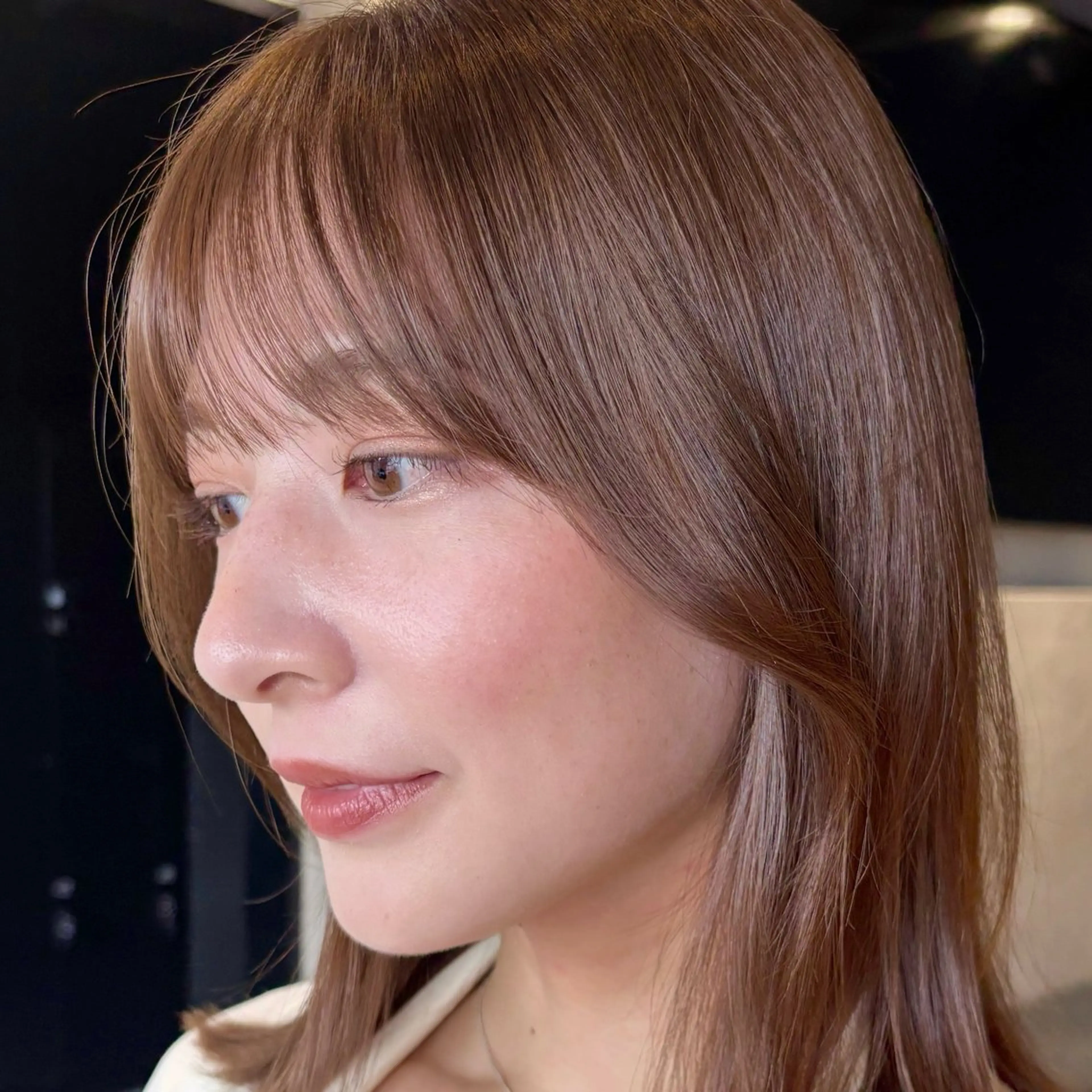 ミディアム カラー ベージュカラー ブリーチ ブリーチなしカラー 似合わせカット シースルーバング カット ヘアカラー トリートメント 顔まわり/レイヤー/ 透明感/まいな🥨のヘアスタイル