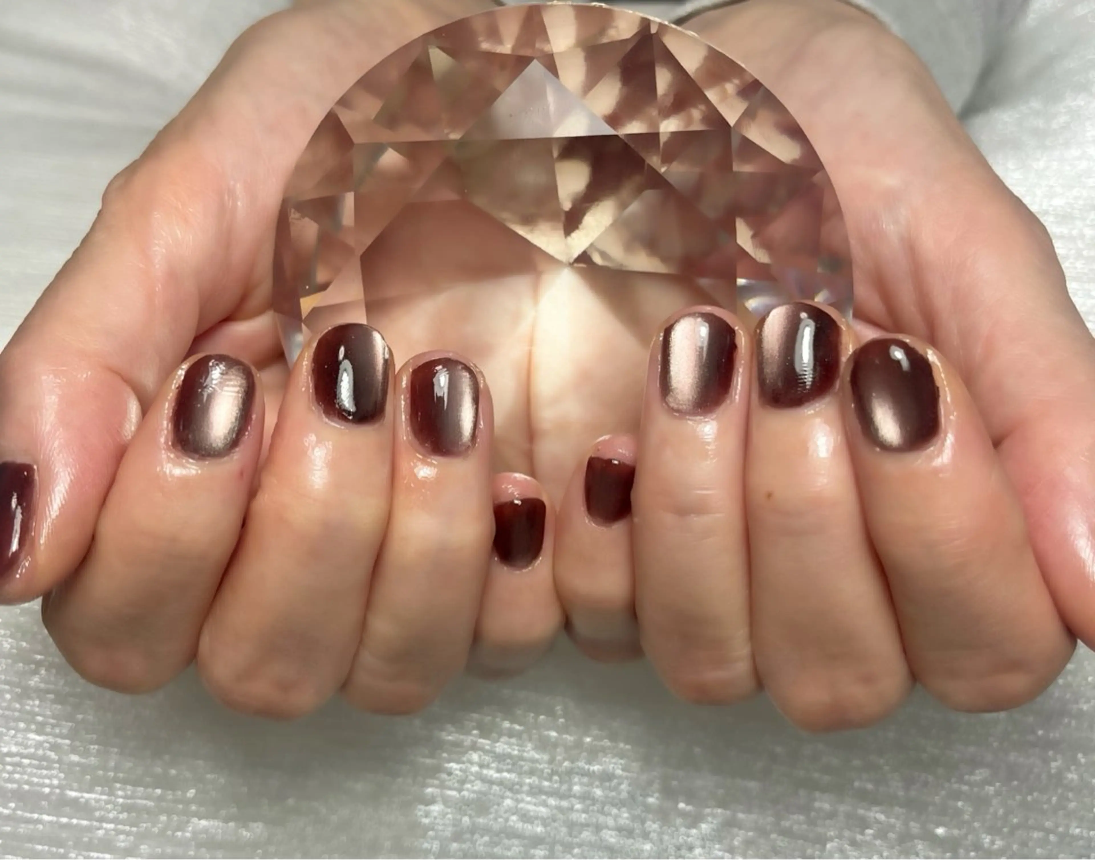 ネイル ブラウン マグネットネイル ショートネイル ハンドネイル 島田 亜紀のネイルデザイン