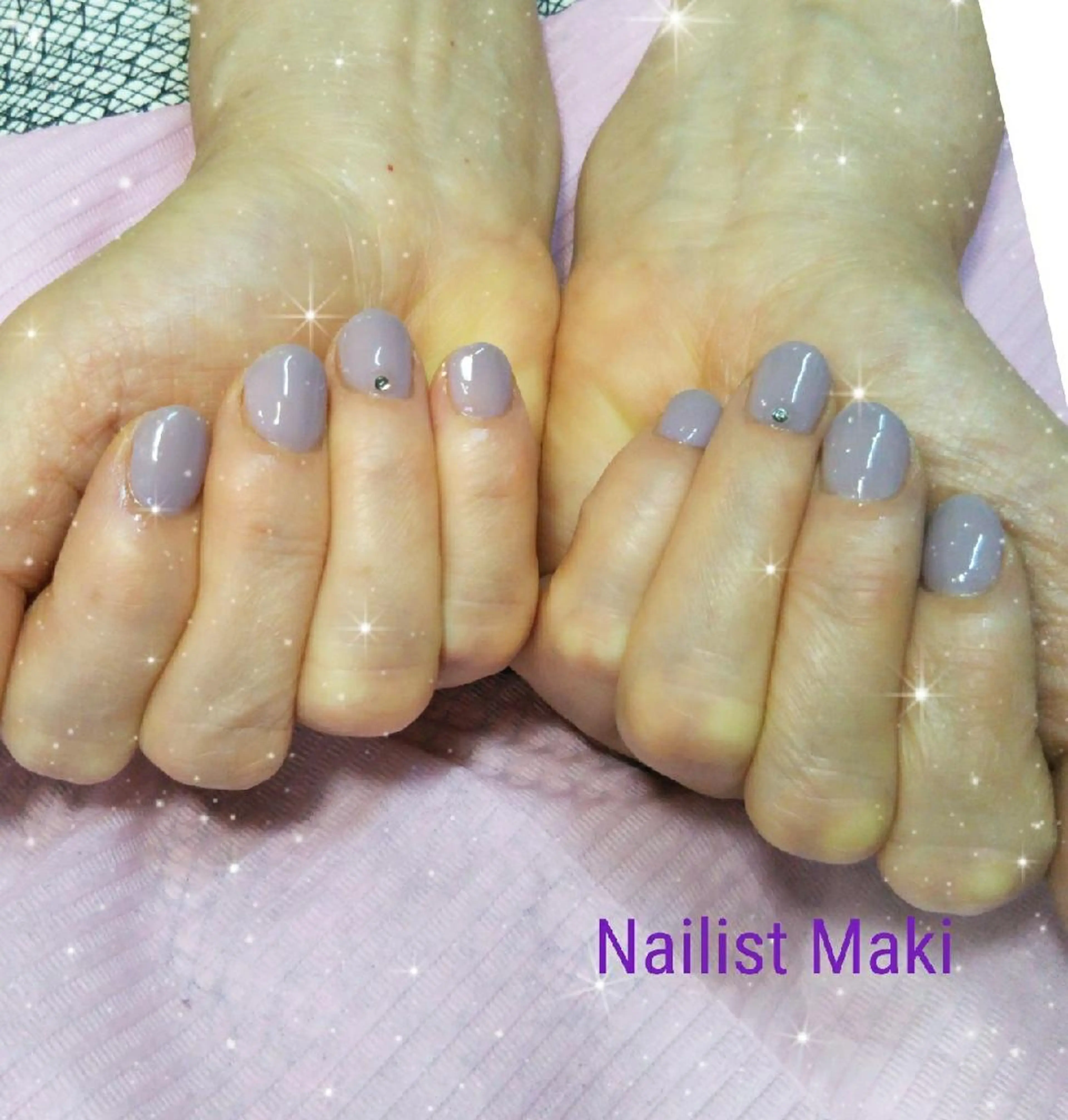 ネイル 小顔・毛穴・たるみ ネイル　似内真樹のエステ・リラクイメージ