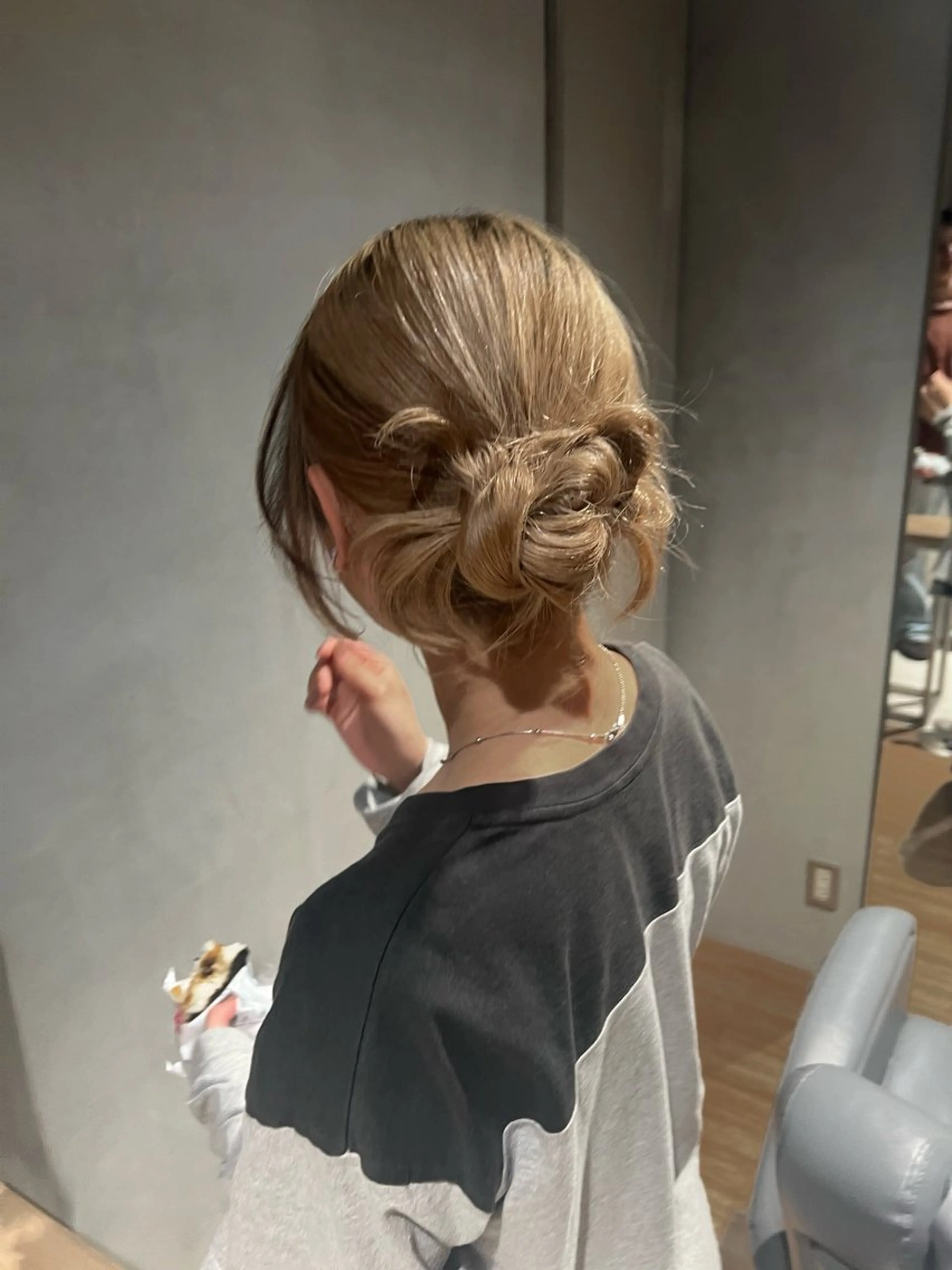 ミディアム MINX momokaのヘアスタイル