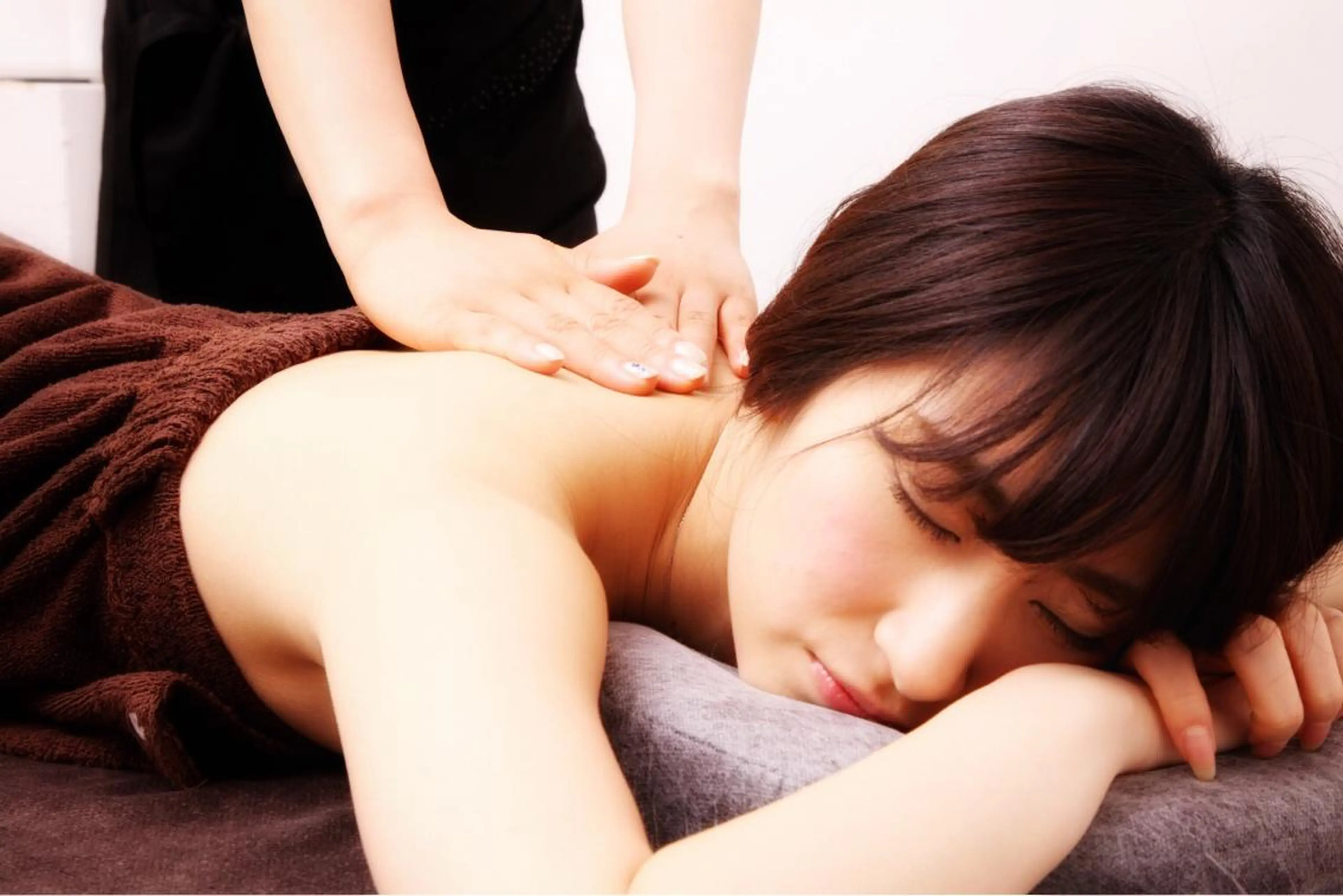 脱毛 バストアップサロン 「パトラクシェ本店」のエステ・リラクイメージ