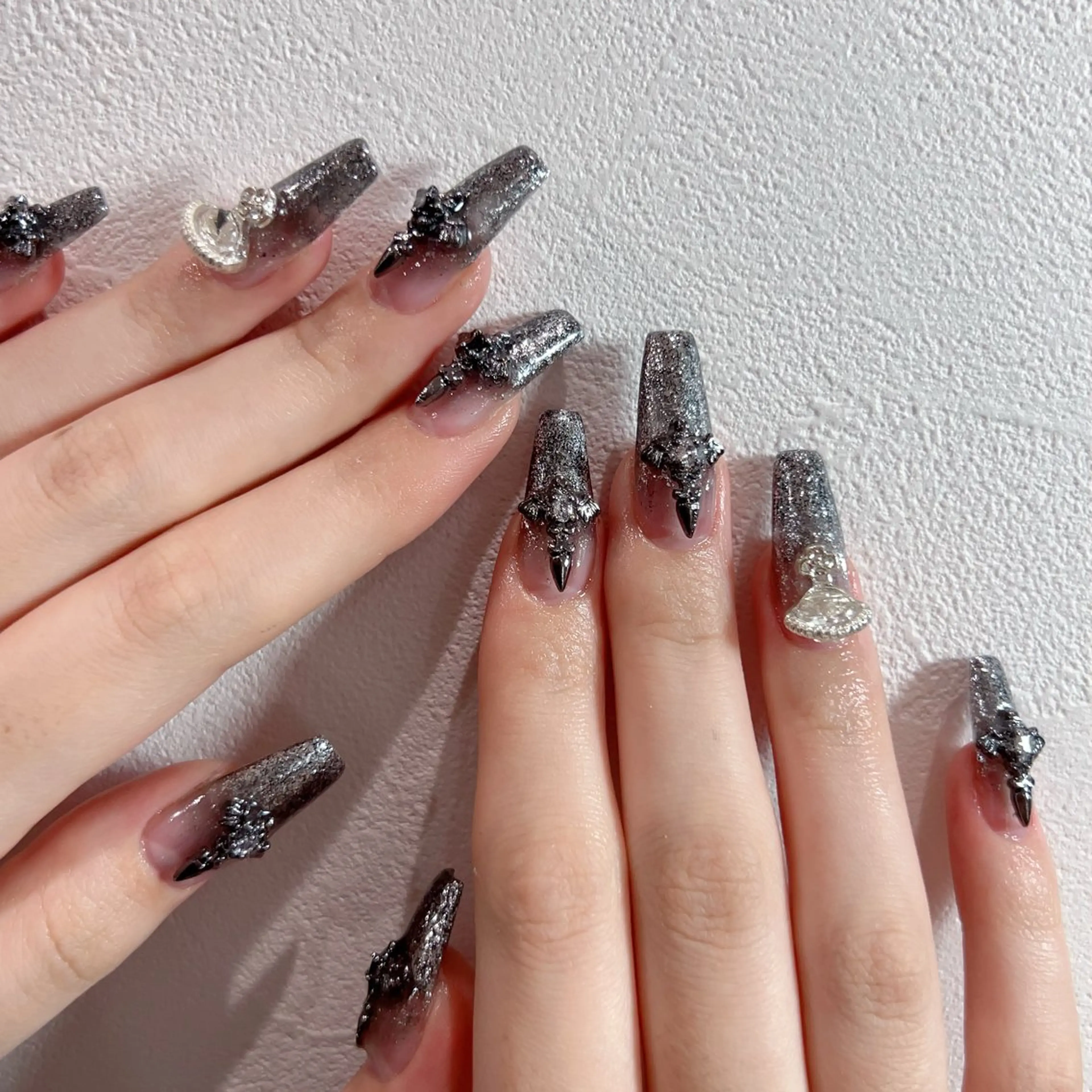 ネイル アートネイル フラッシュネイル フレンチネイル ジェルネイル ガラスフレンチ ハンドネイル You&Me Yukiのネイルデザイン