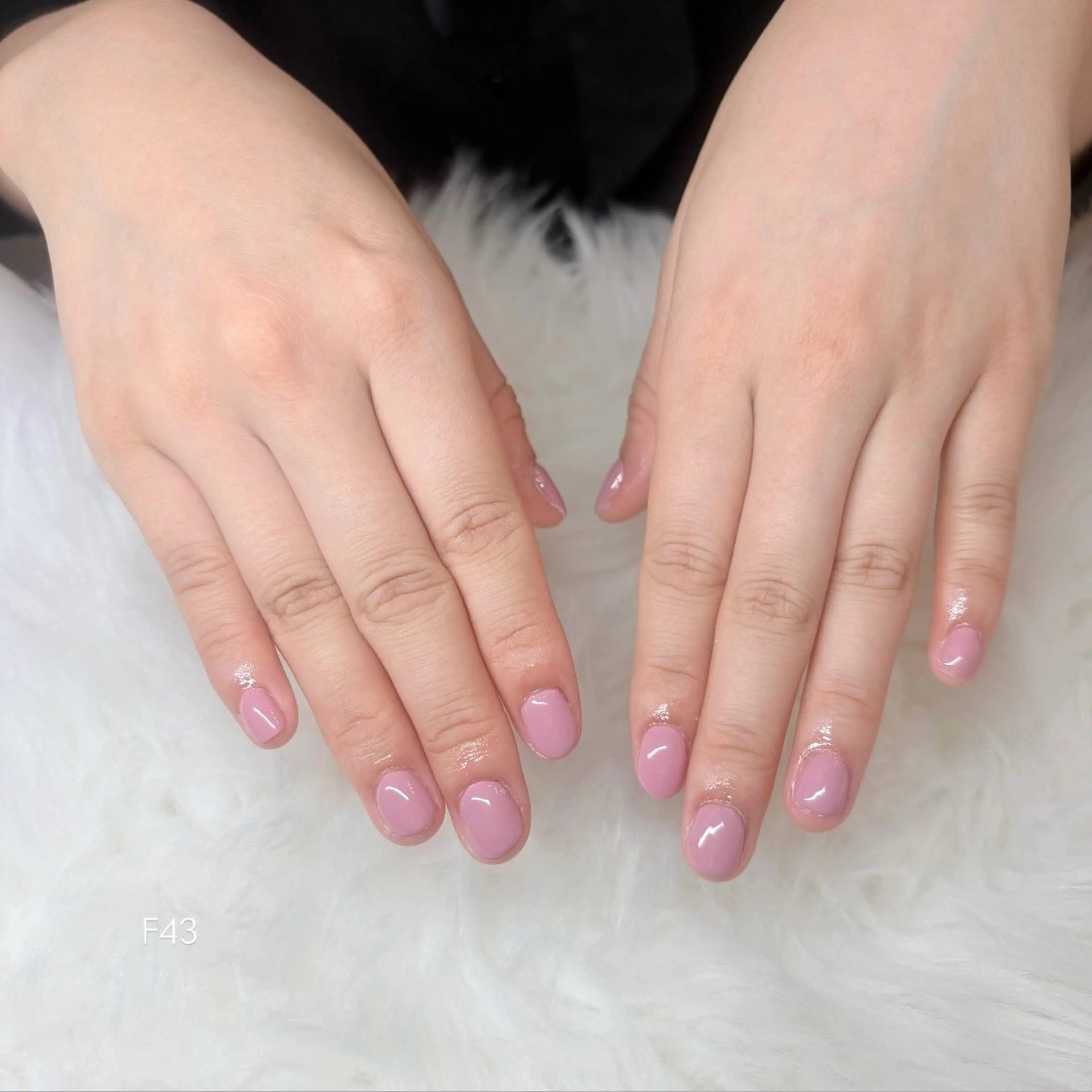 ネイル angebrown Nanamiのネイルデザイン