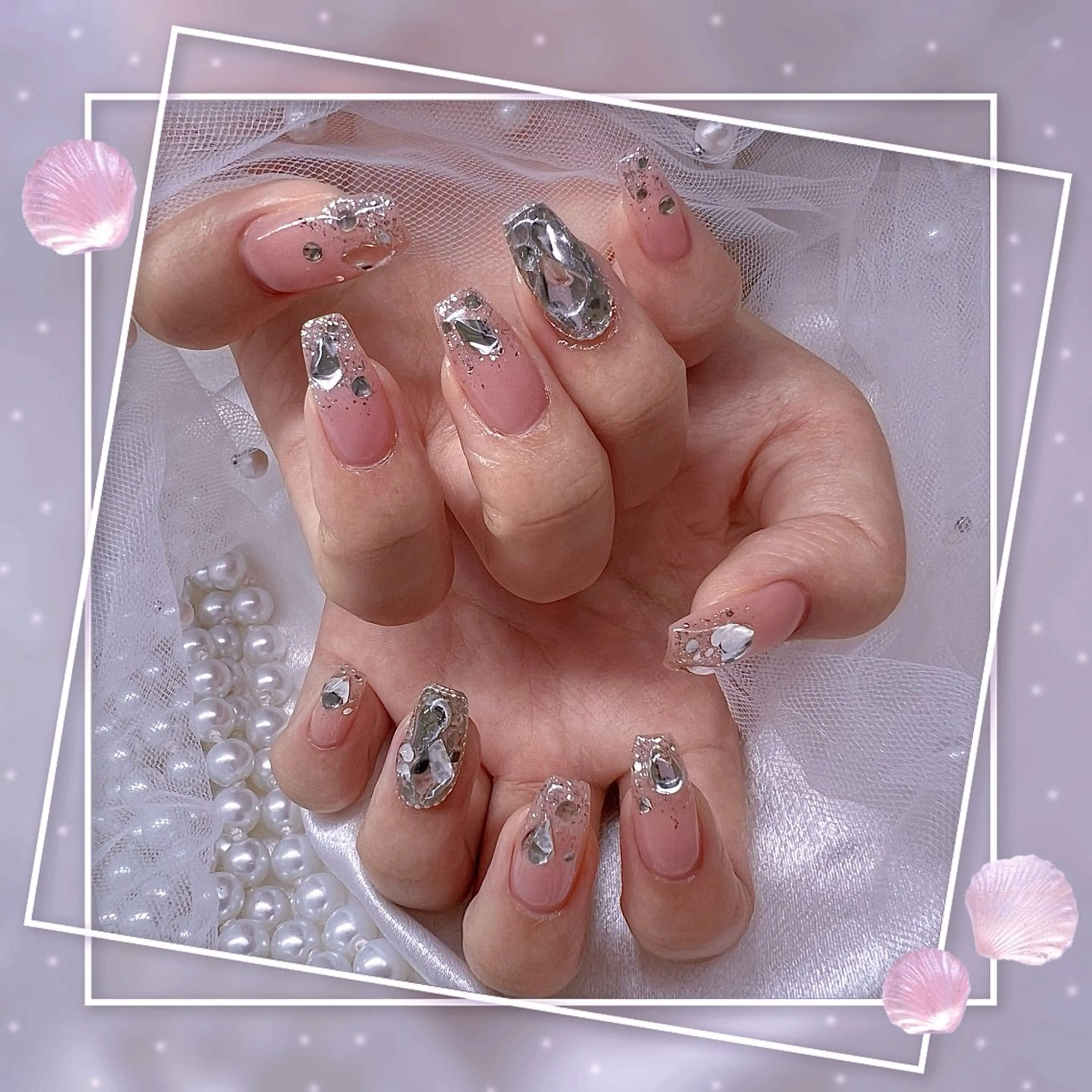 ネイル チークネイル フレンチネイル グラデーション マグネットネイル マグネットフレンチ ハンドネイル Chill Nailsalonのネイルデザイン