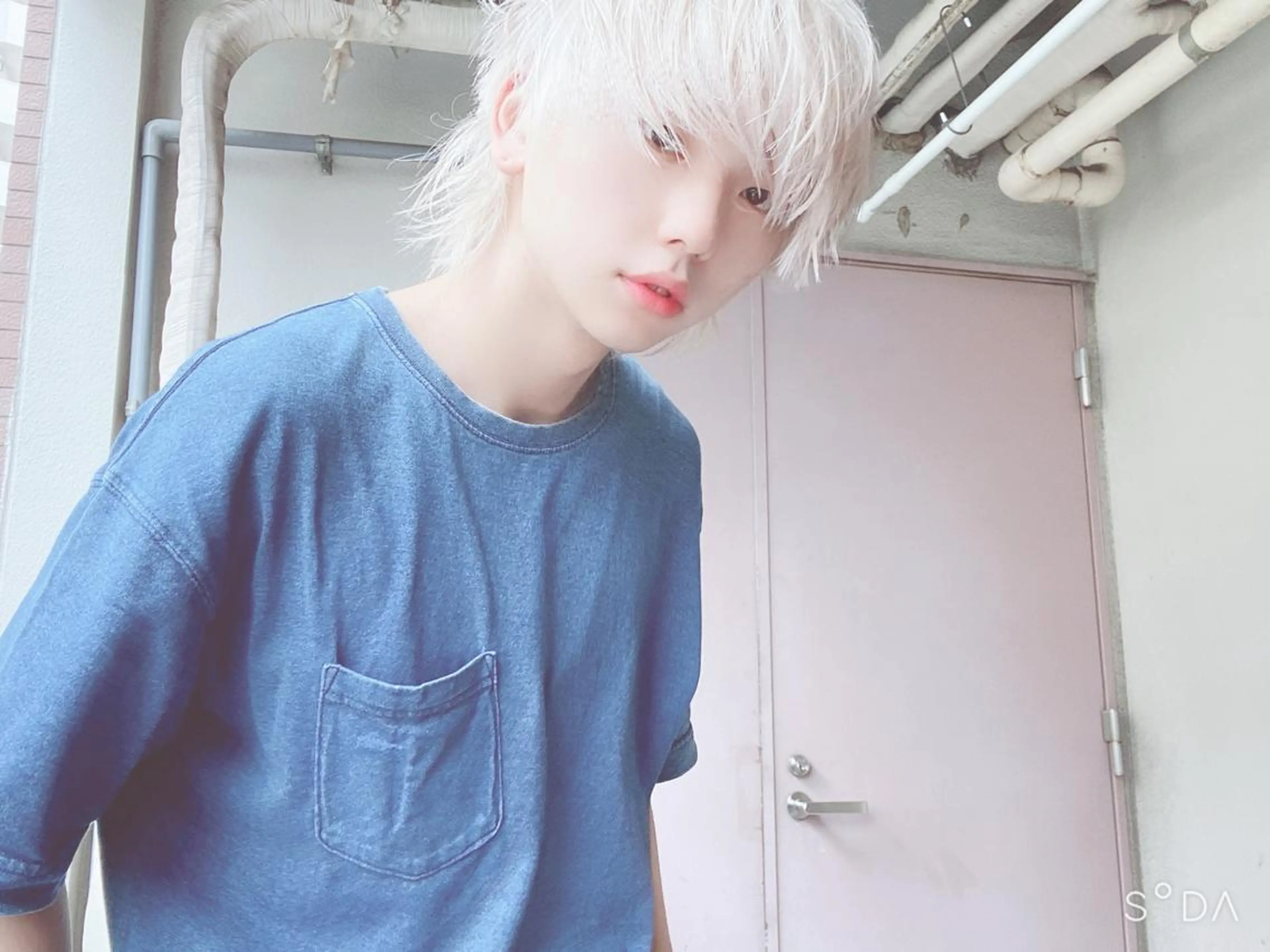 ショート カラー パーマ ヘアアレンジ メンズ メンズブリーチ メンズハイトーン ブリーチ ケアブリーチ ハイトーンカラー ヘアカラー ⚠️激安ブリーチで 後悔してる方へ⚠️のヘアスタイル