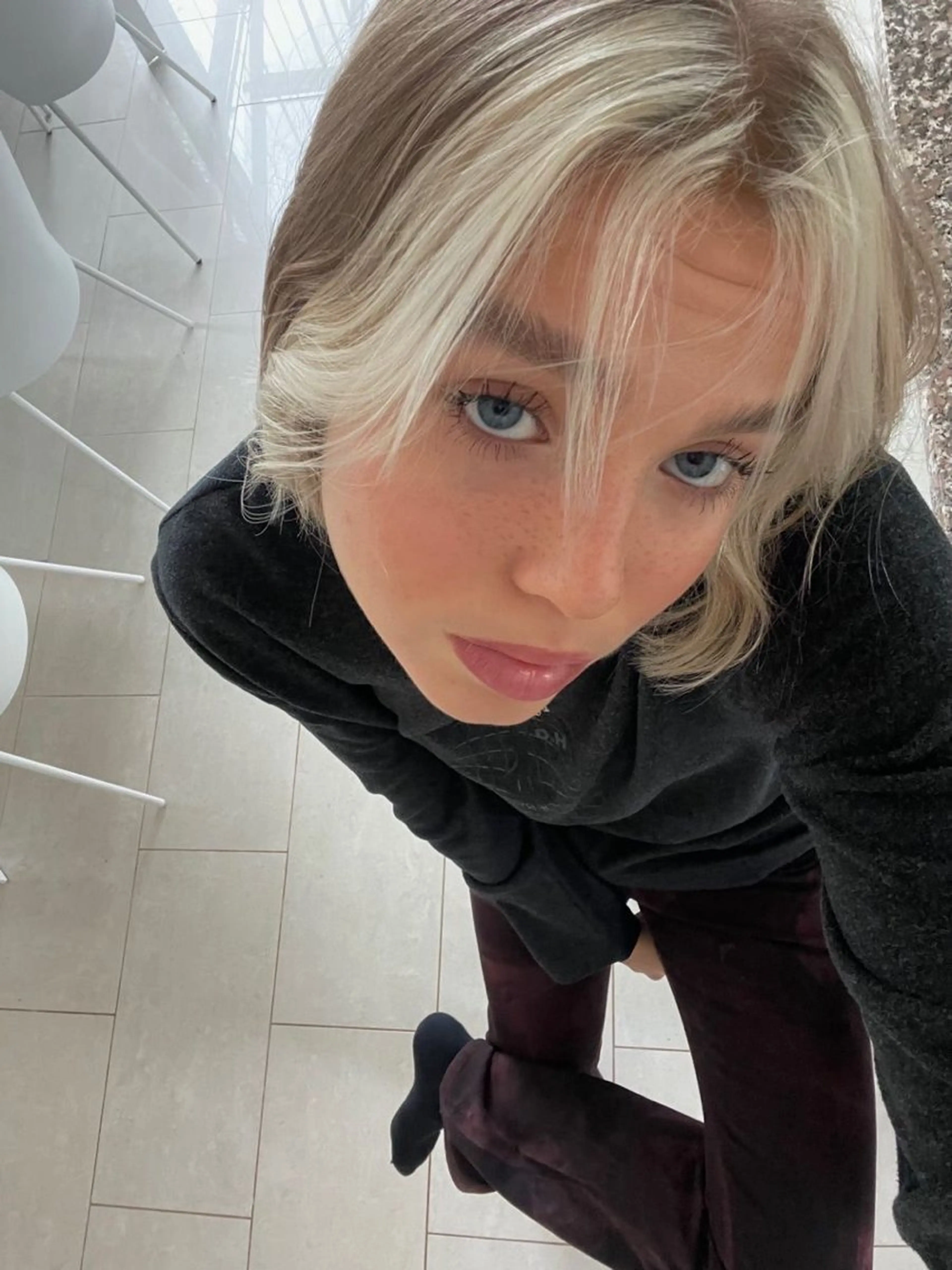 ミディアム FILMS所属・レイヤーボブ★ cocomoのヘアスタイル