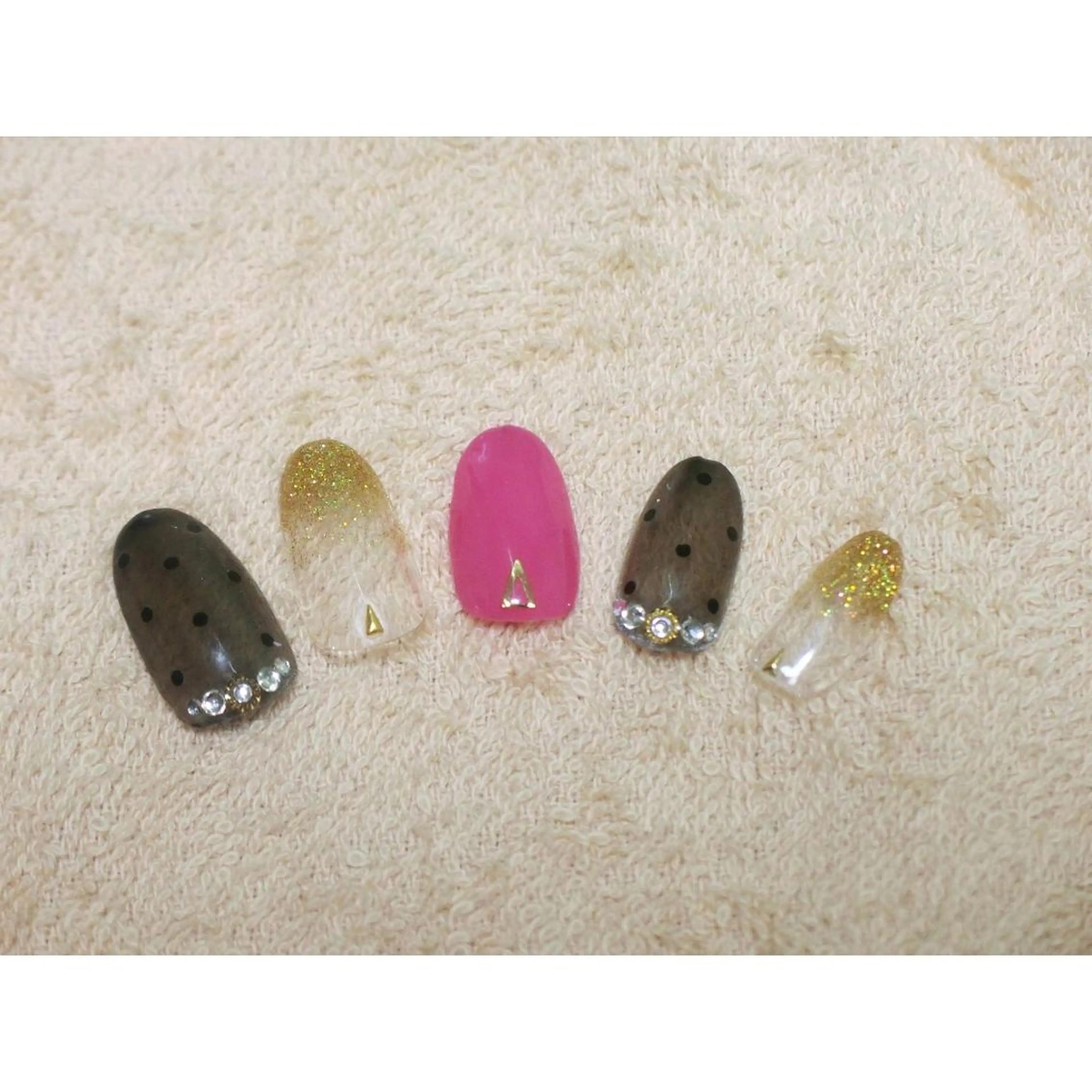 ネイル 痛ネイル/ワンホン/ フィルイン/長さだしのネイルデザイン