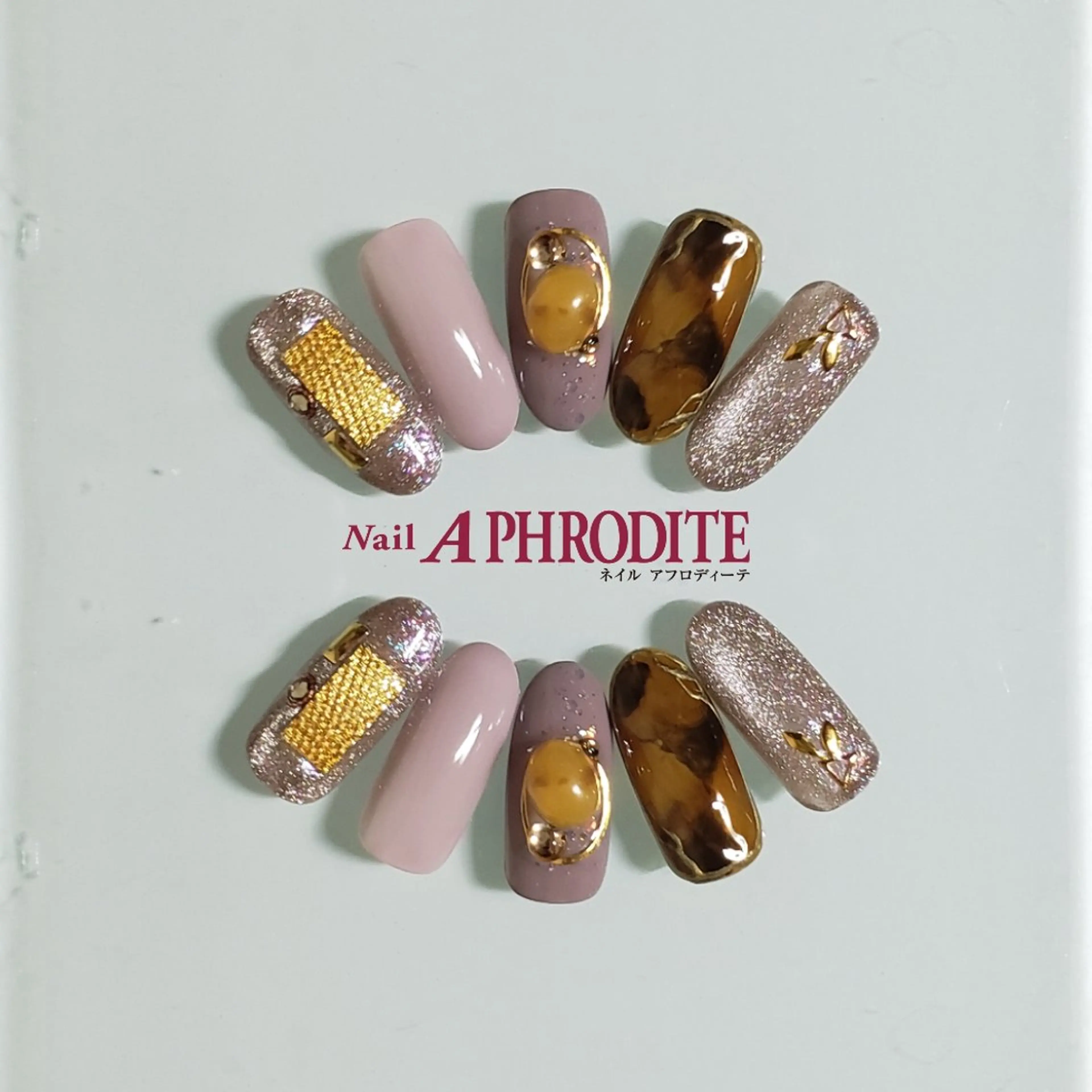 ネイル ジェルネイル ニュアンスネイル スカルプネイル ソフトジェル ネイルチップ ハンドネイル Nail  Aphroditeのネイルデザイン