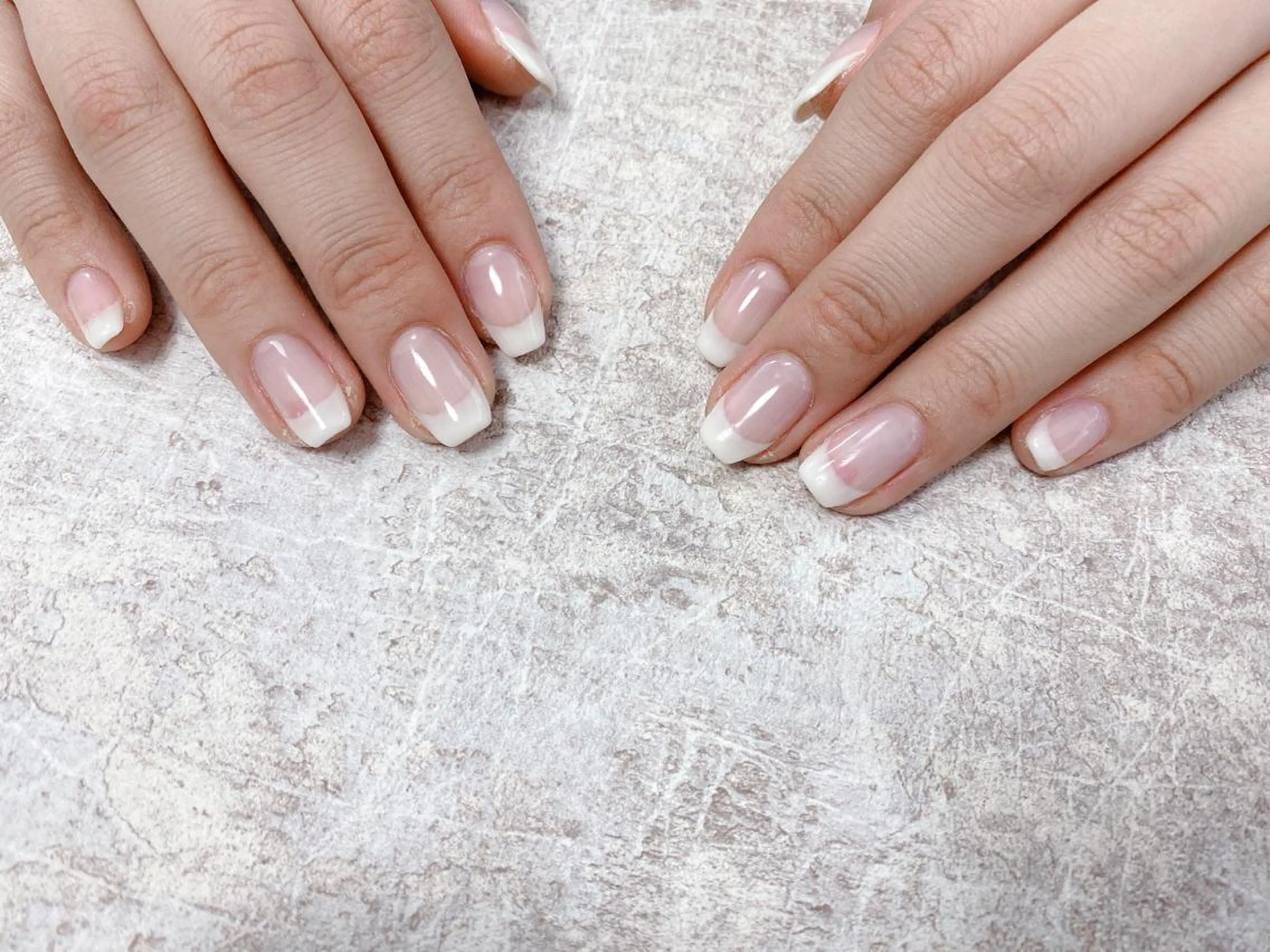 ネイル フレンチネイル Mogu nail 二子玉川のネイルデザイン