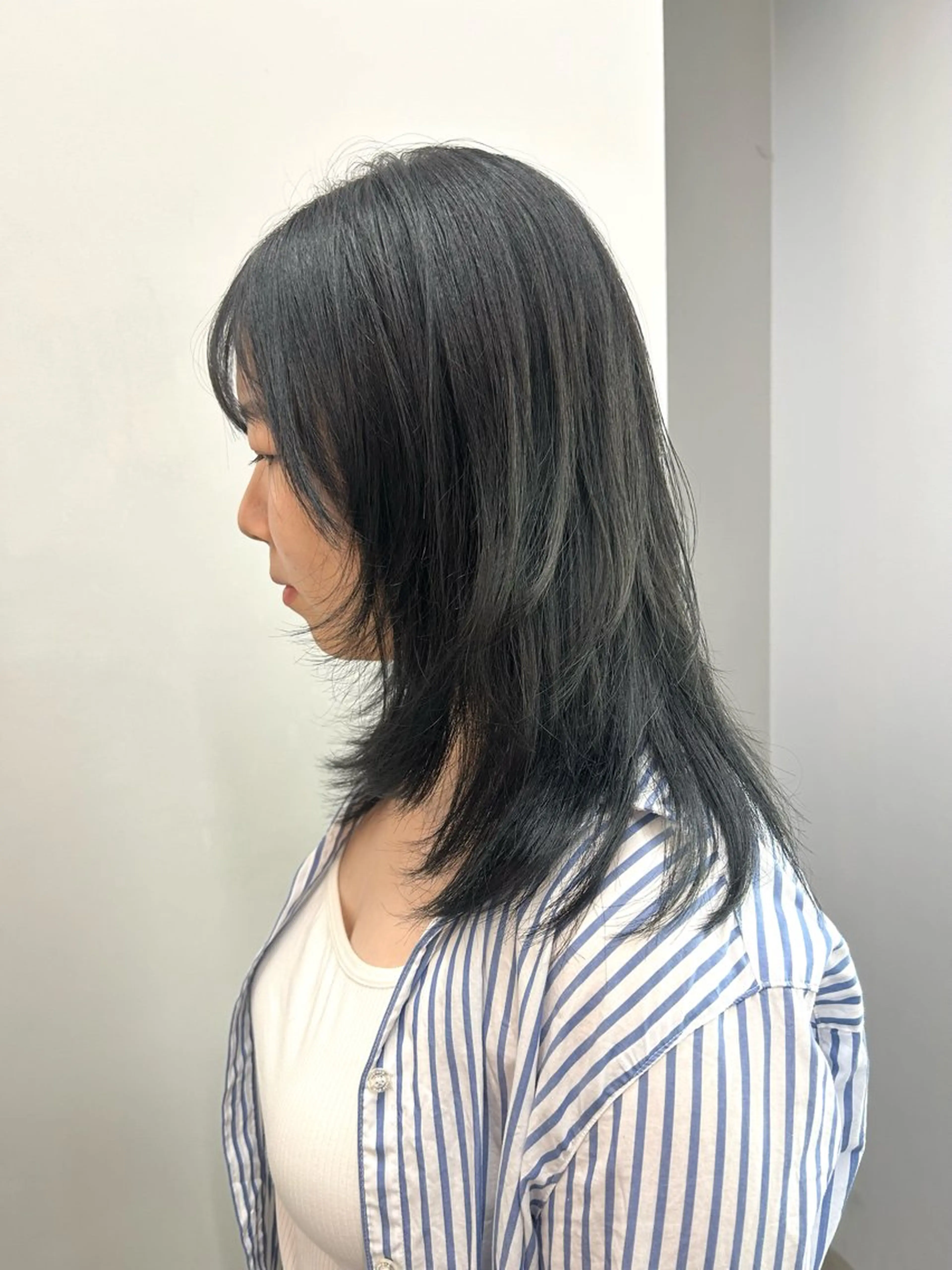 セミロング カラー ハイレイヤー レイヤーカット カット ヘアカラー トリートメント ROCCOeast Rukaのヘアスタイル