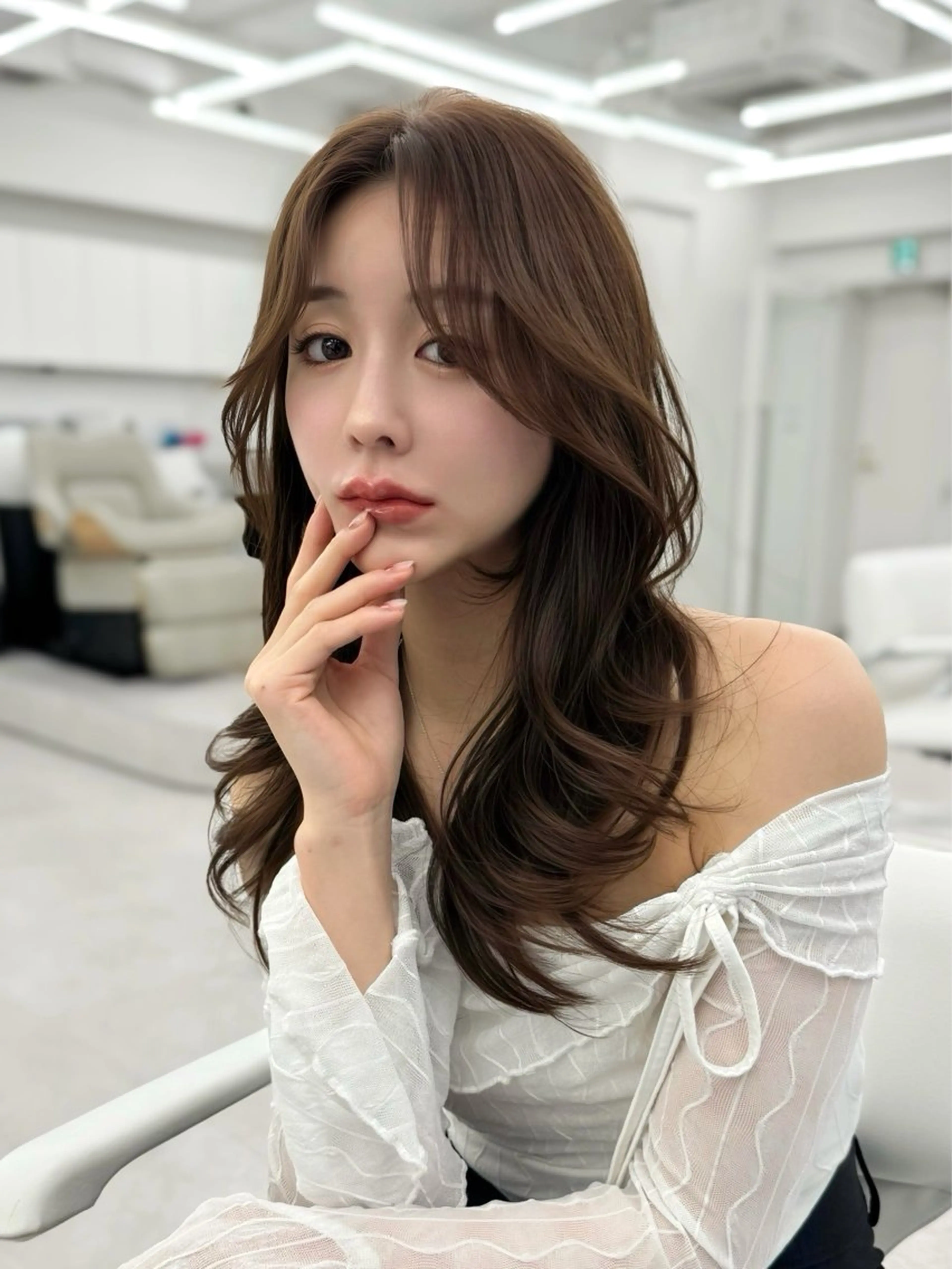 ロング カラー カット ヘアカラー トリートメント 顔まわりの神様✨ 透明感カラー藤嶋秀幸のヘアスタイル