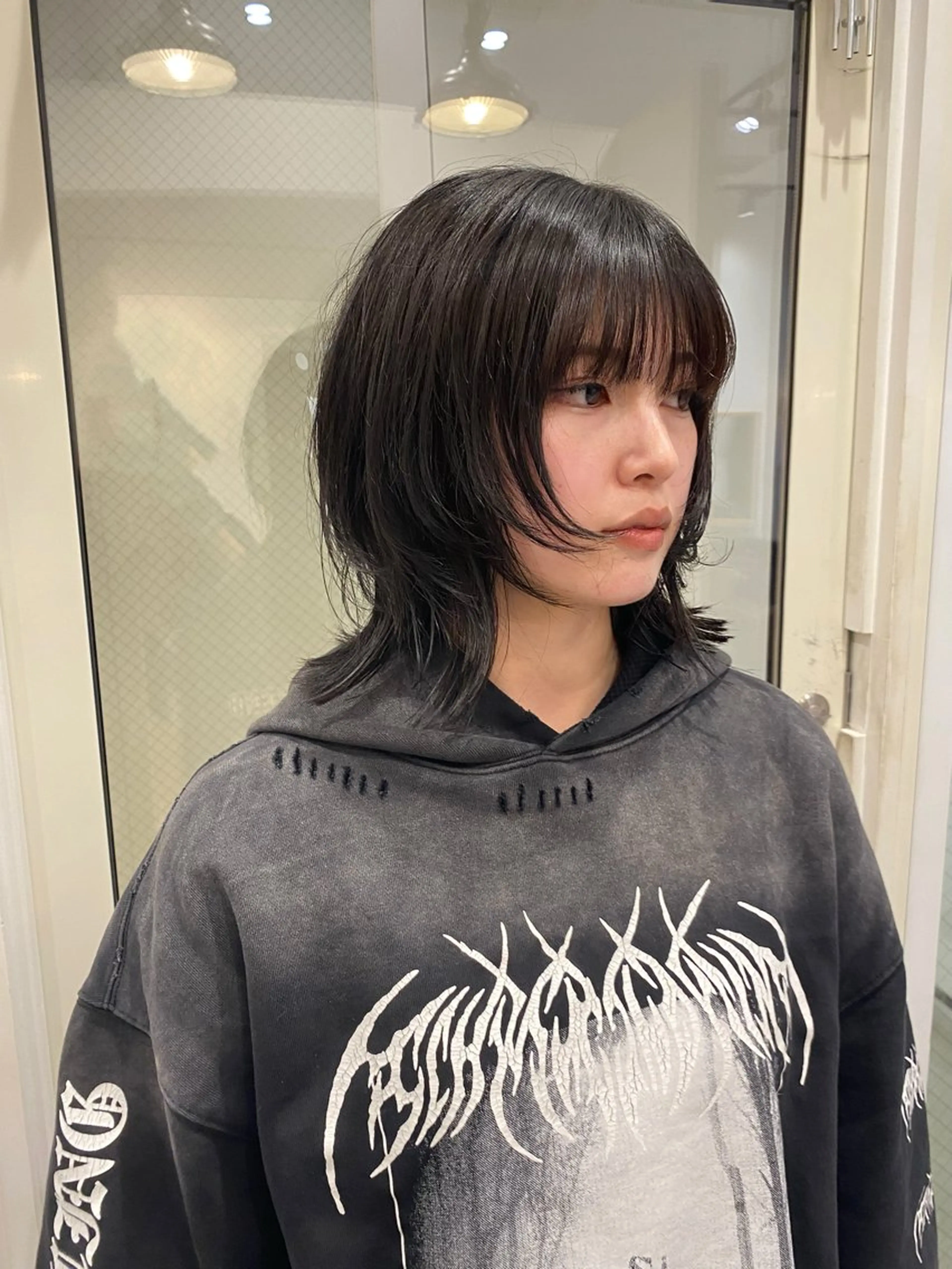 ミディアム ボブ 顔周りカット レイヤーカット keshiki大名所属・Keshiki大名 安部 真輝のヘアスタイル