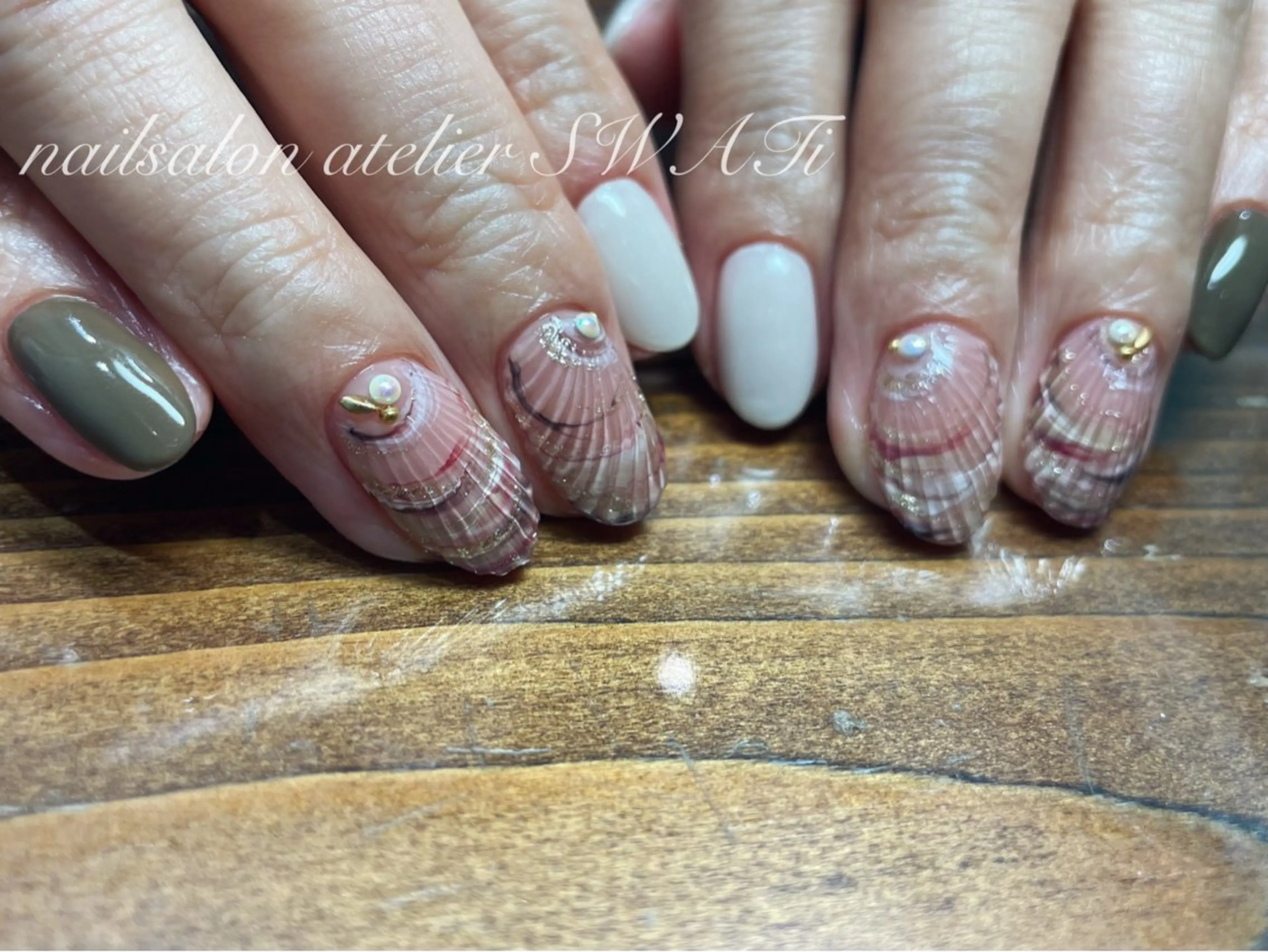 ネイル アートネイル ワンカラーネイル ハンドネイル ヘアーサロン大野所属・nailsalon SWATiのネイルデザイン