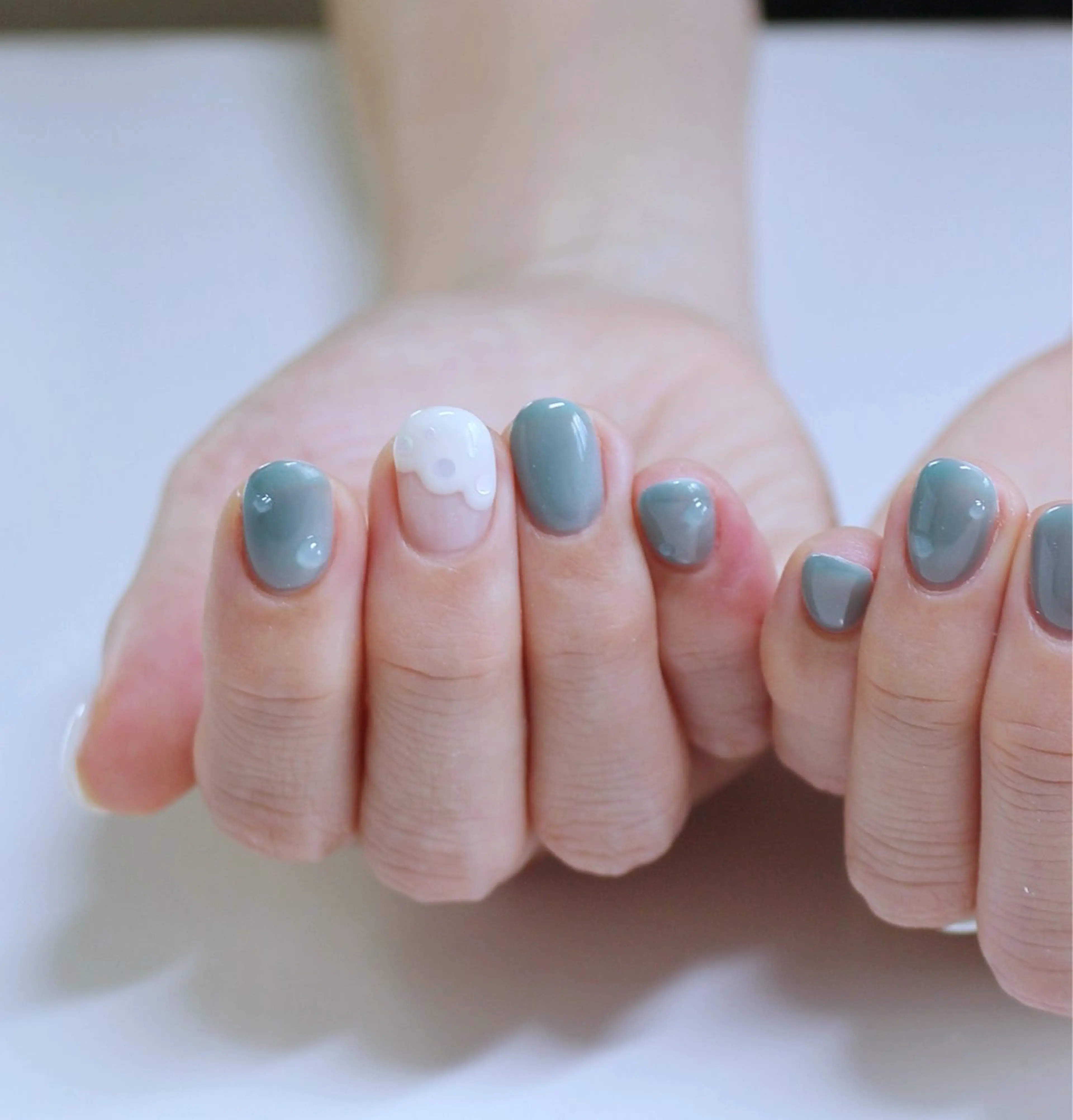 ネイル ブルー 韓国ネイル ニュアンスネイル ハンドネイル Baku Nailsのネイルデザイン