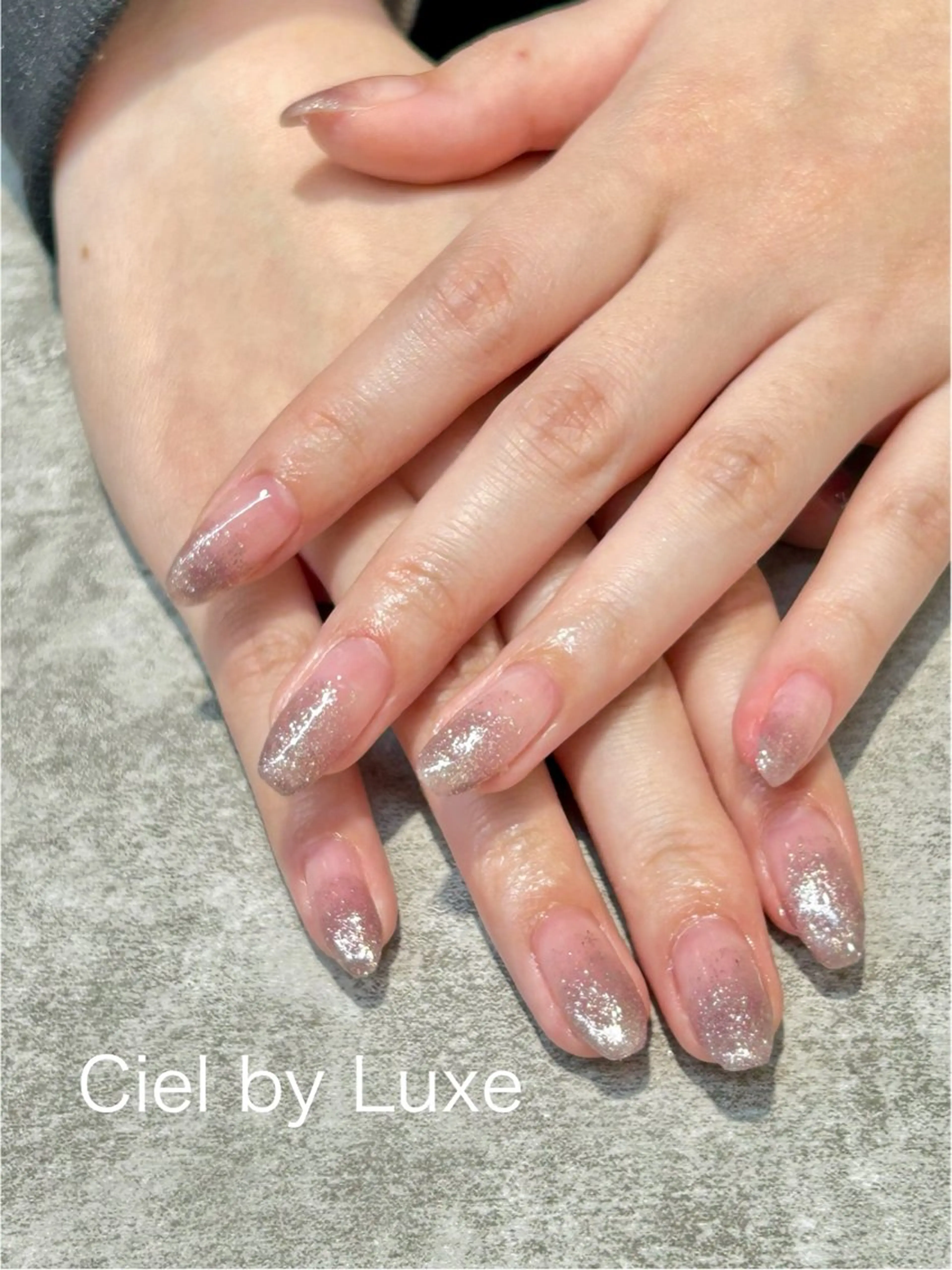 ネイル グラデーション ラメ(グリッター) ラメグラデーション CielbyLuxe manamiのネイルデザイン