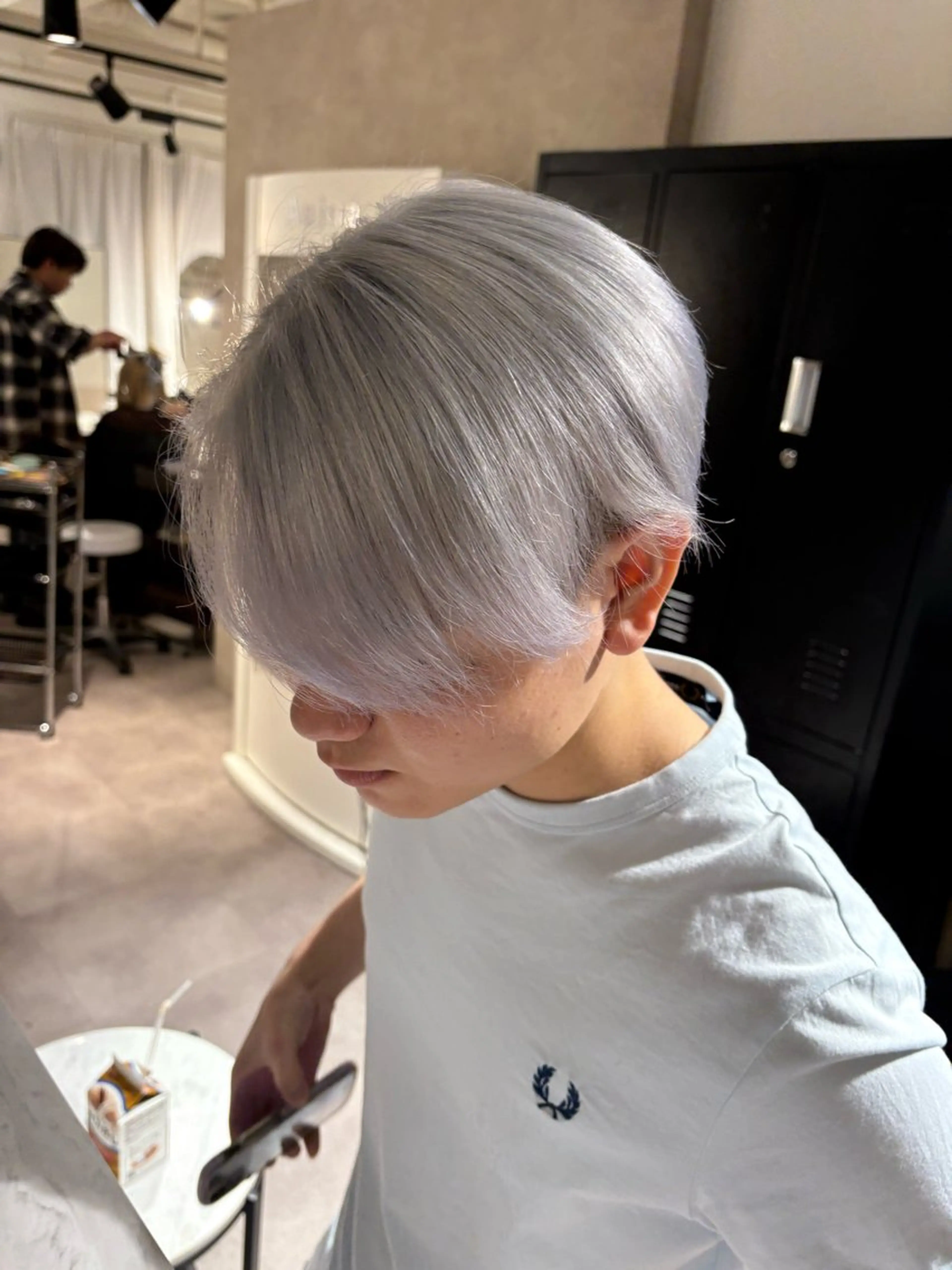 カラー シルバー ヘアカラー ヘアセット Seleneコウキ ブリーチ/ハイトーンのヘアスタイル