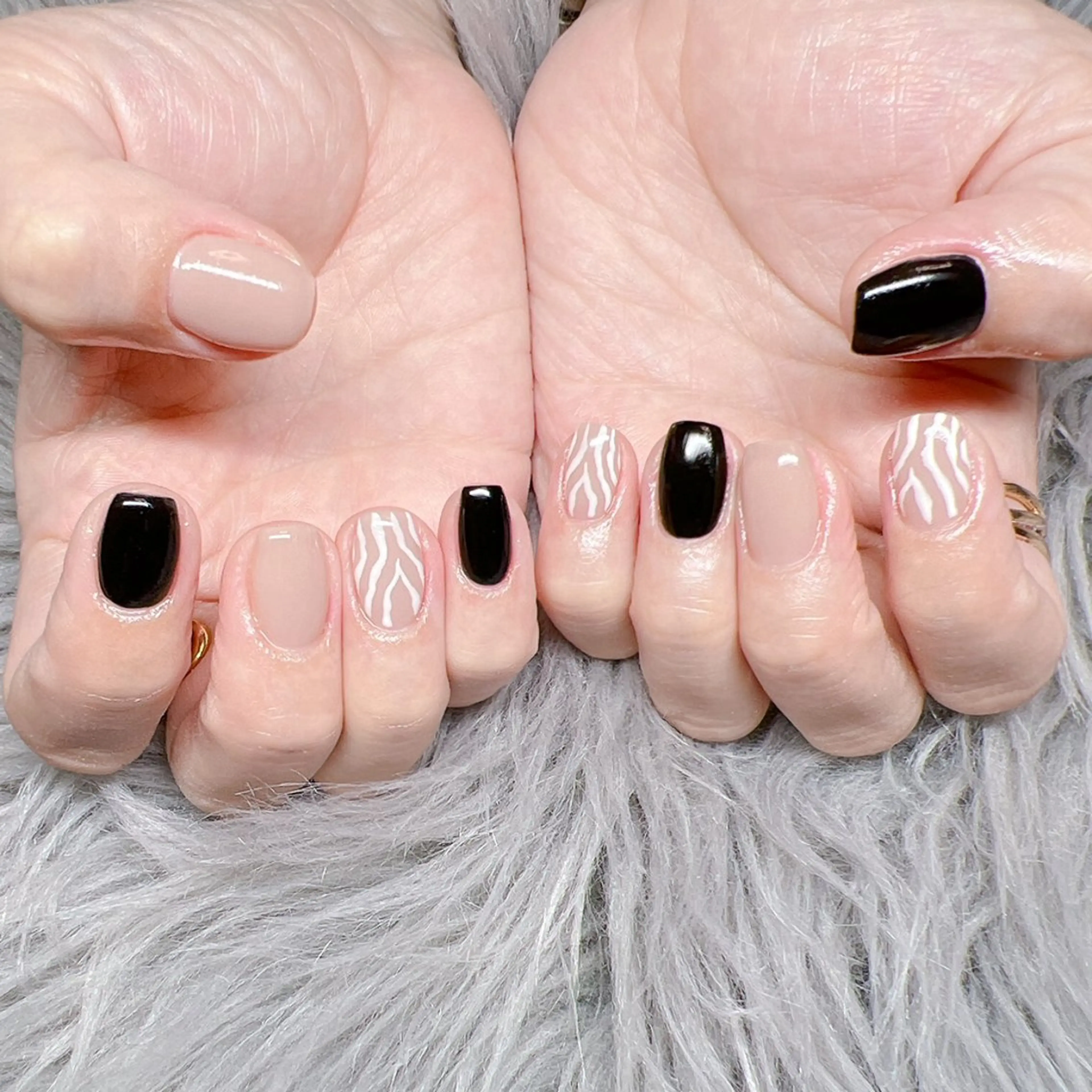 ネイル 個室ネイルサロンDolly  Girl〜ドーリーガール〜所属・DollyGirl KYOKOのネイルデザイン