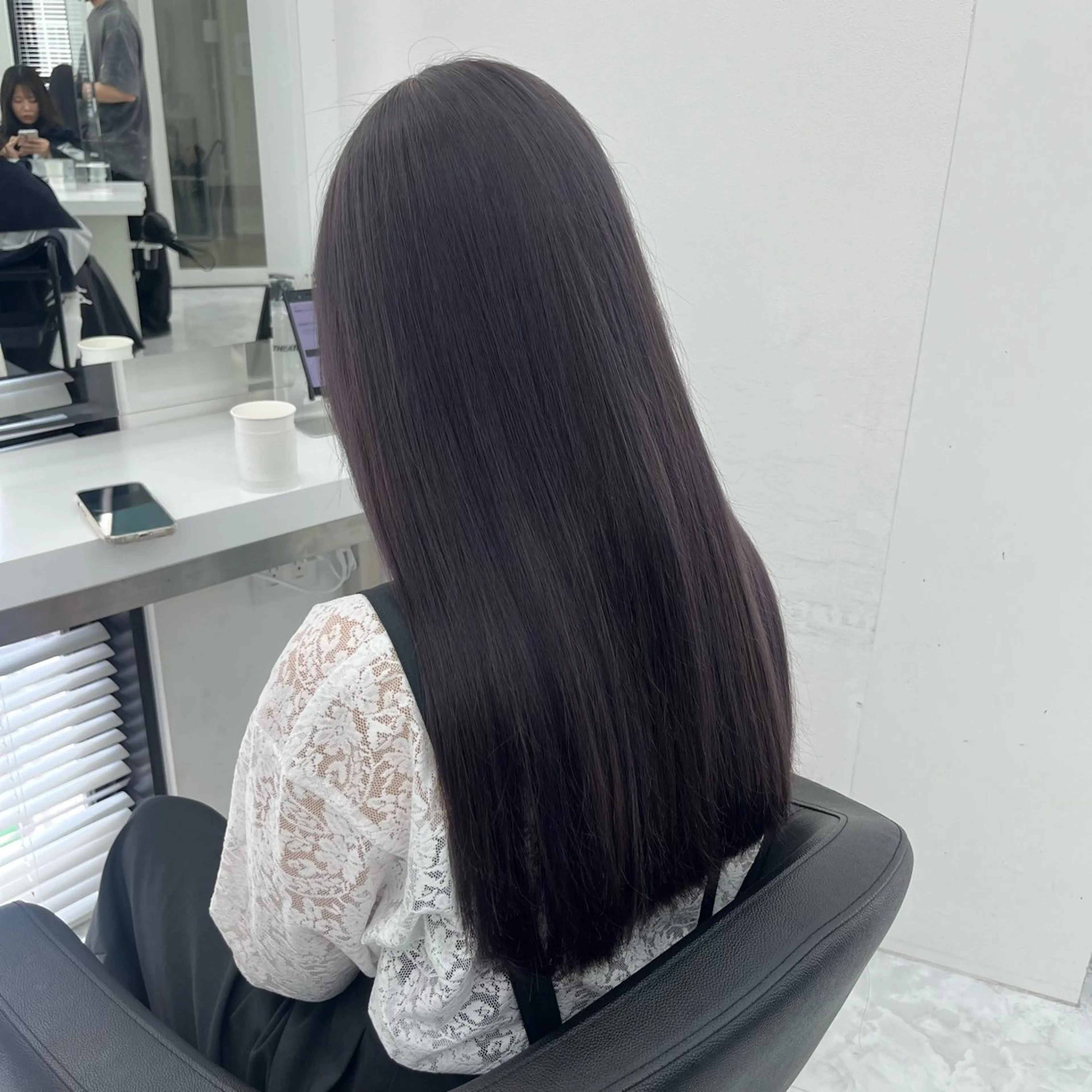 セミロング カラー ブリーチ ブルーカラー ブルーラベンダー ディープパープル デザインカラー ハイトーン/ 髪質改善/上質艶髪のヘアスタイル