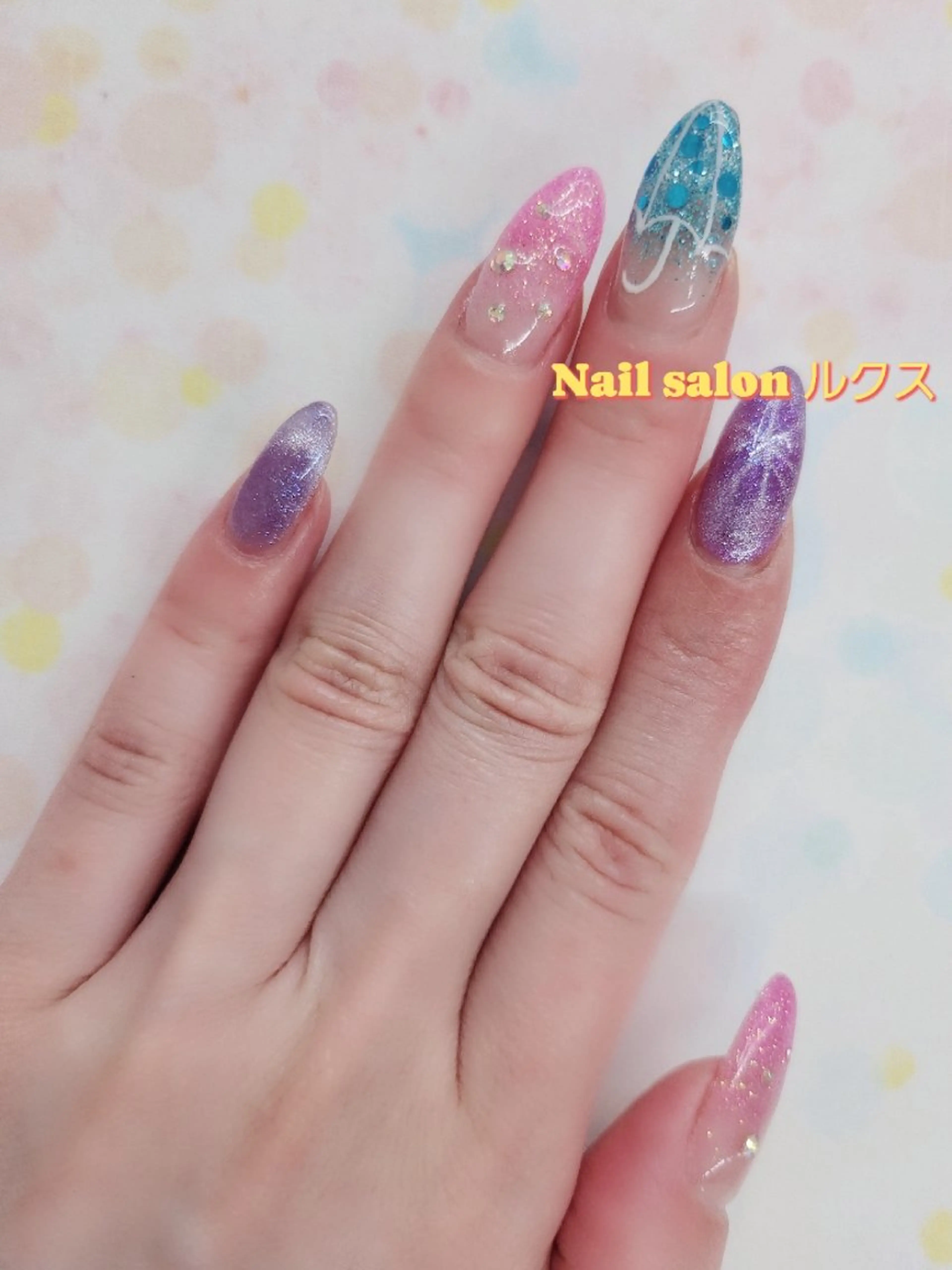 ネイル ラメ(グリッター) ラメグラデーション マグネットネイル ハンドネイル nail salon lux所属・ネイリスト yukaのネイルデザイン