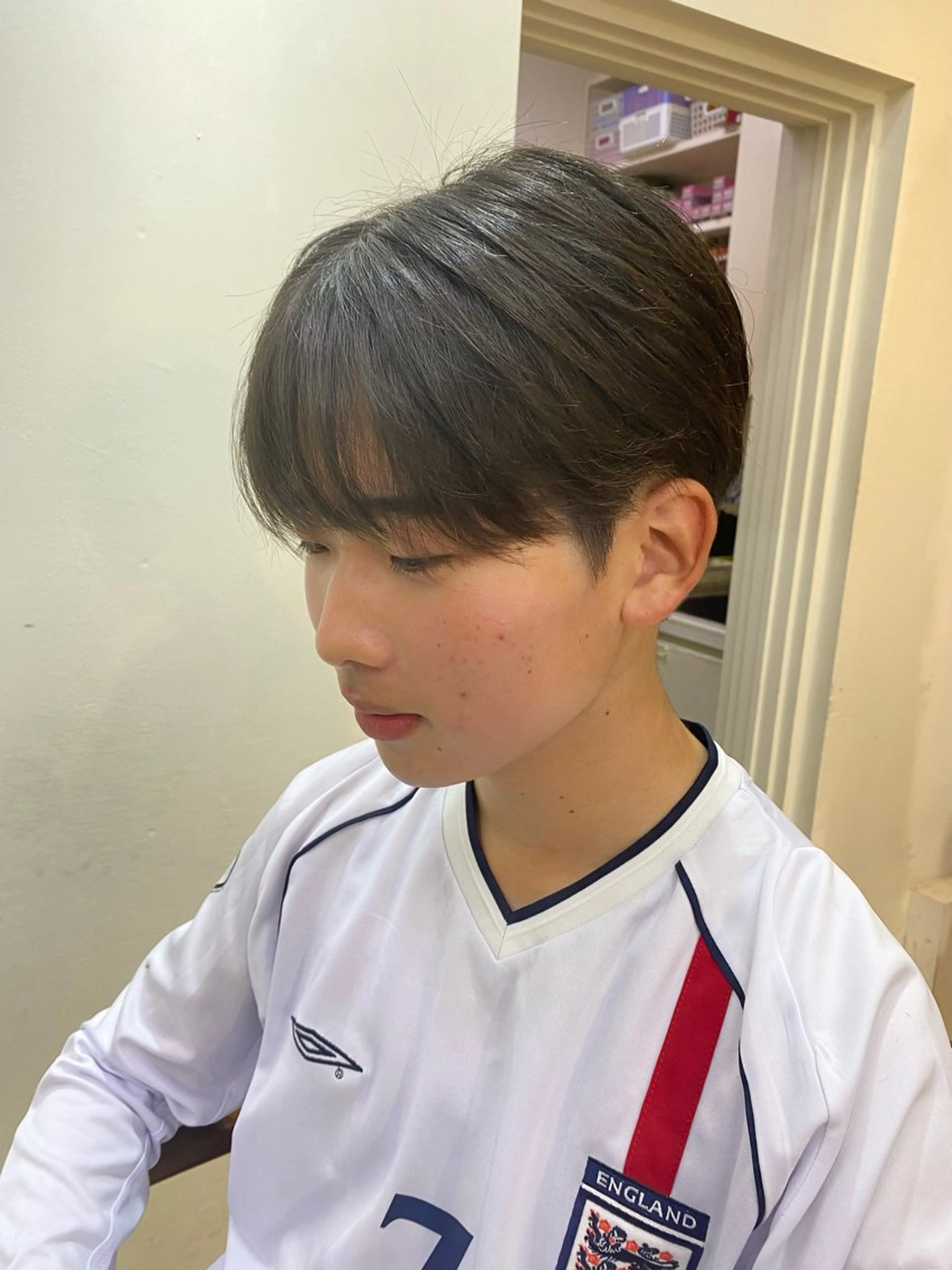 ショート パーマ メンズ カット 柏のセンターパート のプロ関口 柊太のヘアスタイル