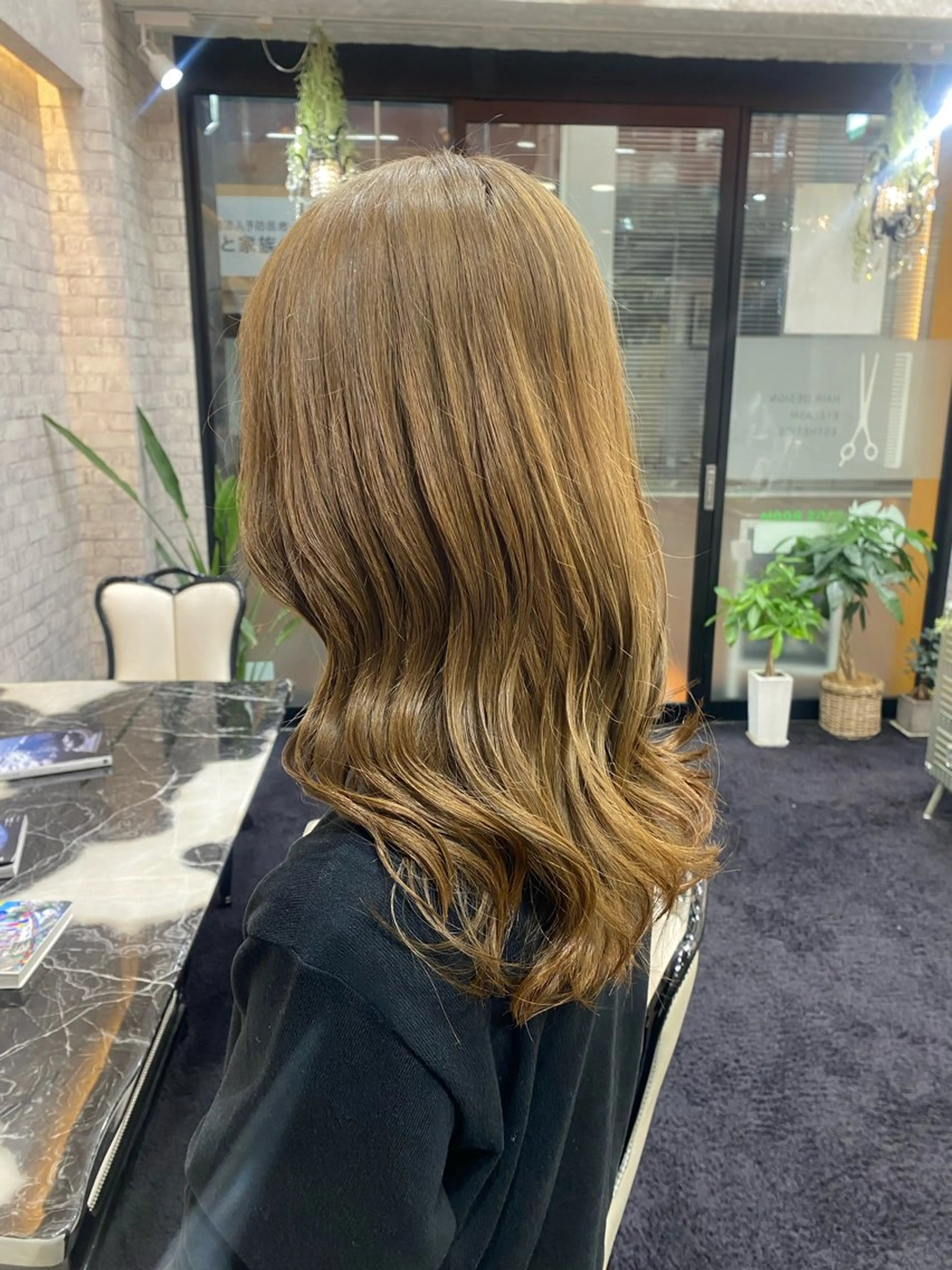 カラー ブリーチ ダブルカラー EARTH/A東川 優美のヘアスタイル