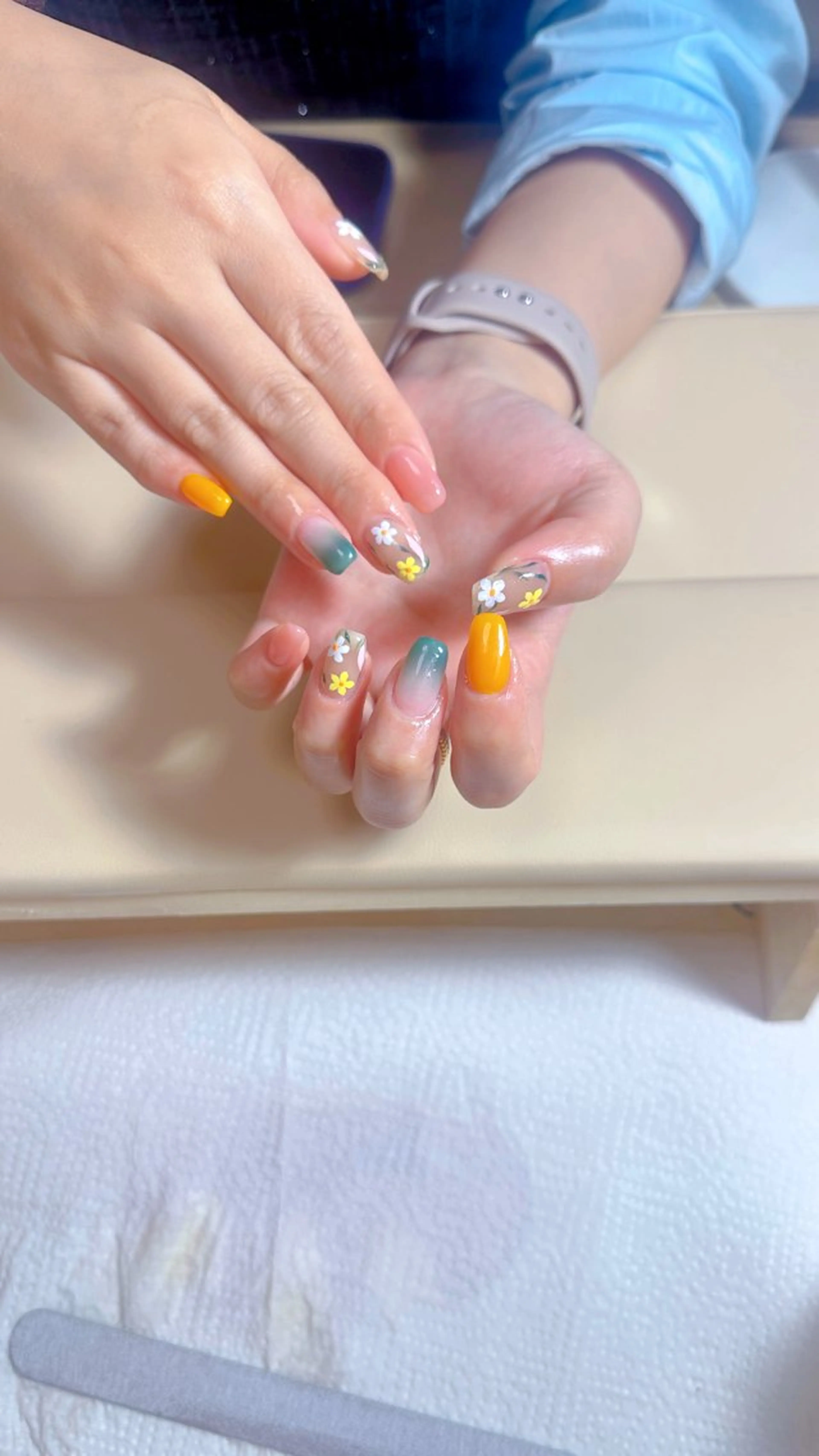 ネイル ハンドネイル ハンドケア Daisy Nailsのネイルデザイン