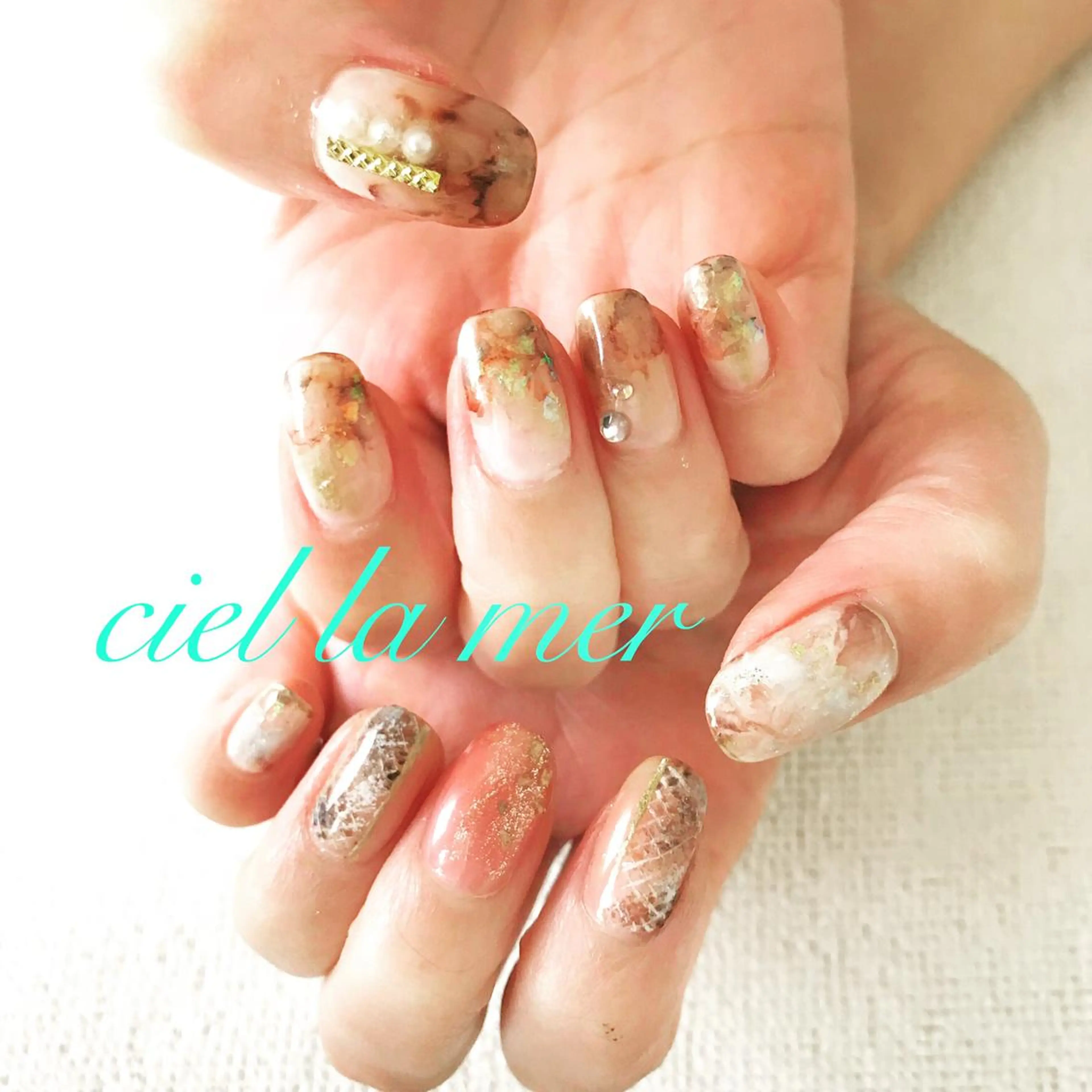 ネイル ハンドネイル フットネイル ciel la merのネイルデザイン
