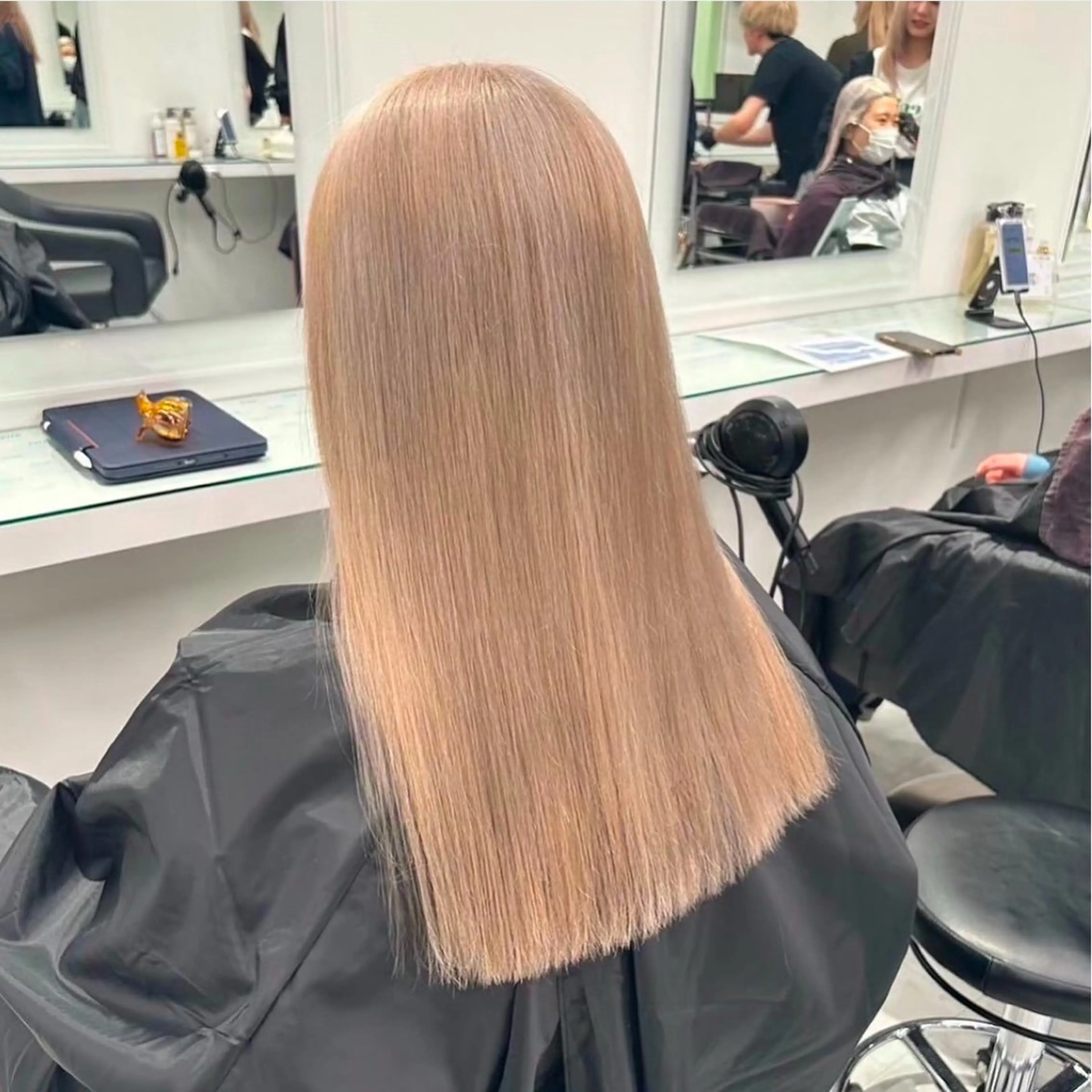 ロング 韓国ガーリー🤍ハイ トーン🤍Ayanaのヘアスタイル