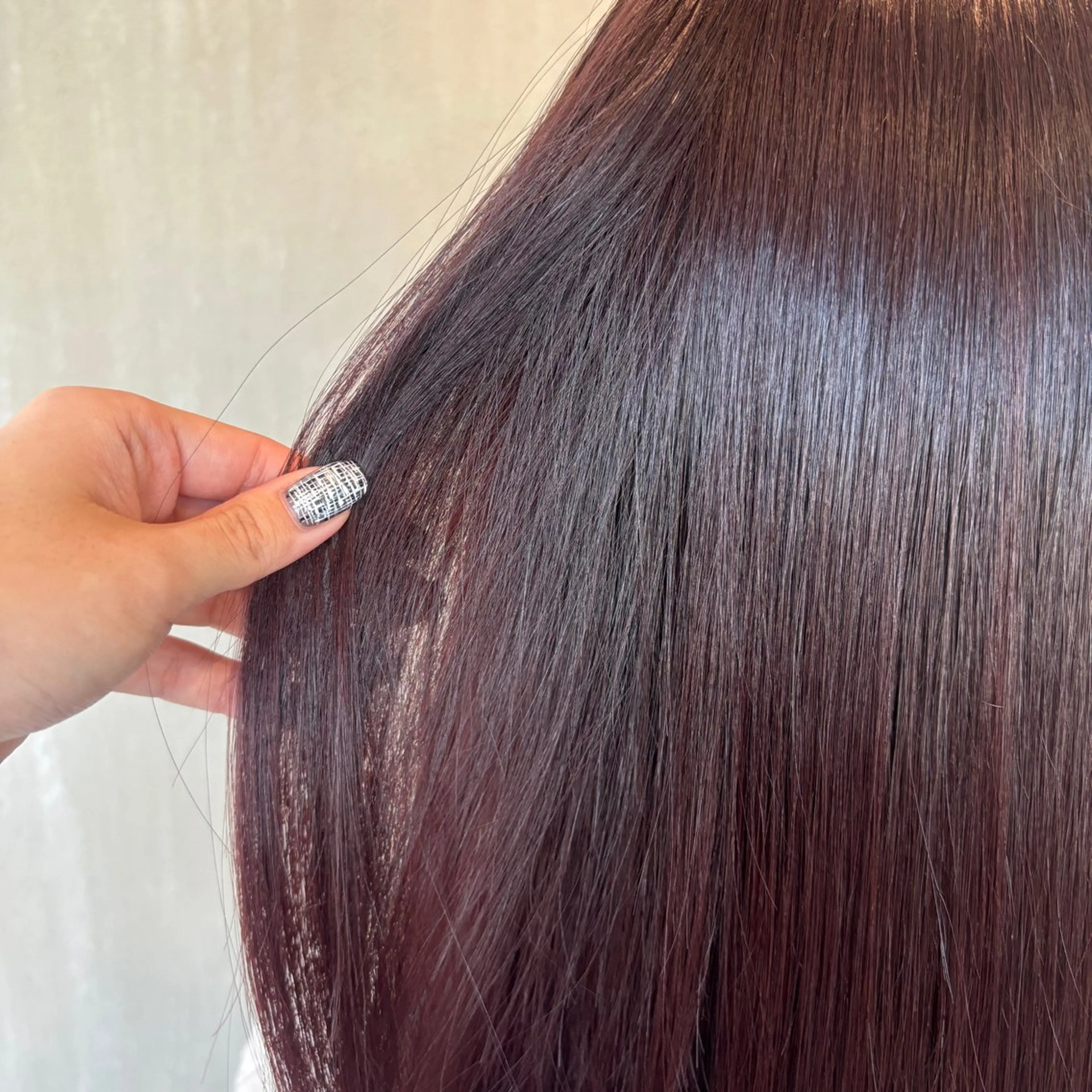 ロング 小木曽 里華のヘアスタイル